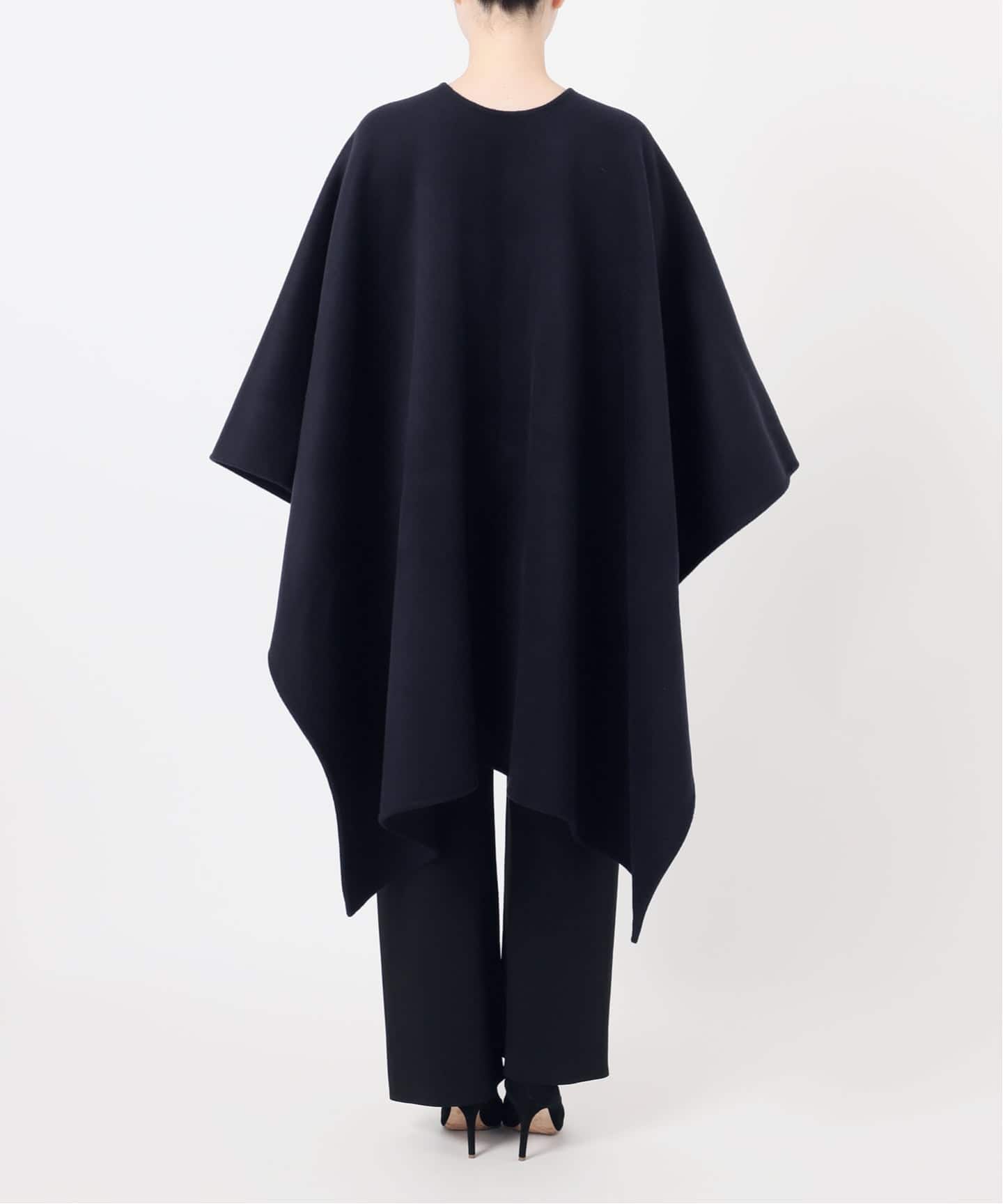 THE CURATED/ザ キュレイテッド】 CAPE（ポンチョ・マント）｜AP