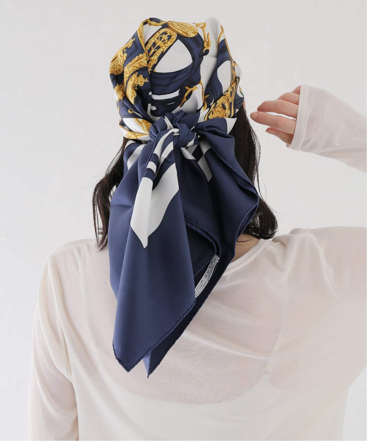 エルメス　カレ　90 BRIDES & GALA スカーフ　ネイビー HERMES Scarf 90 / BRIDES de GALA（スカーフ／バンダナ）｜HIROB