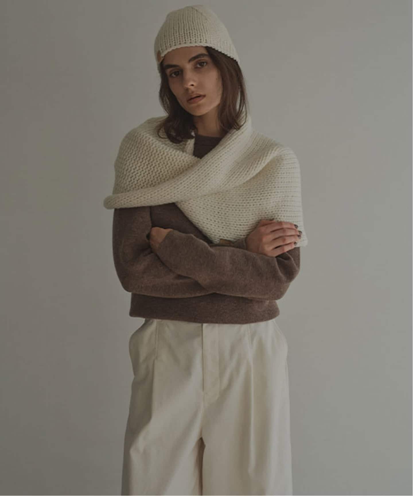 ETRE TOKYO バルキーヤーンハンドニットスヌード（マフラー）｜BOICE