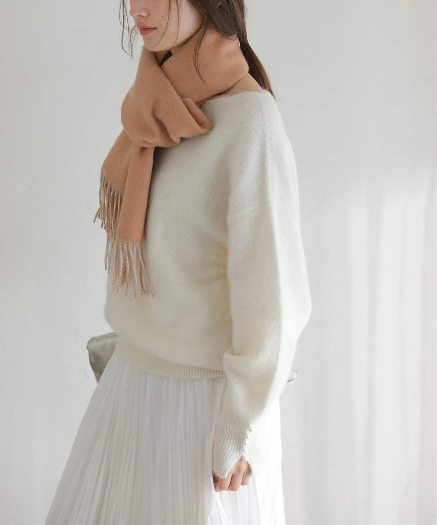 タグ付き 23AW La Totalite カシミヤストール ホワイト系 タグ付き 23AW La Totalite カシミヤストール ホワイト系 - メルカリ