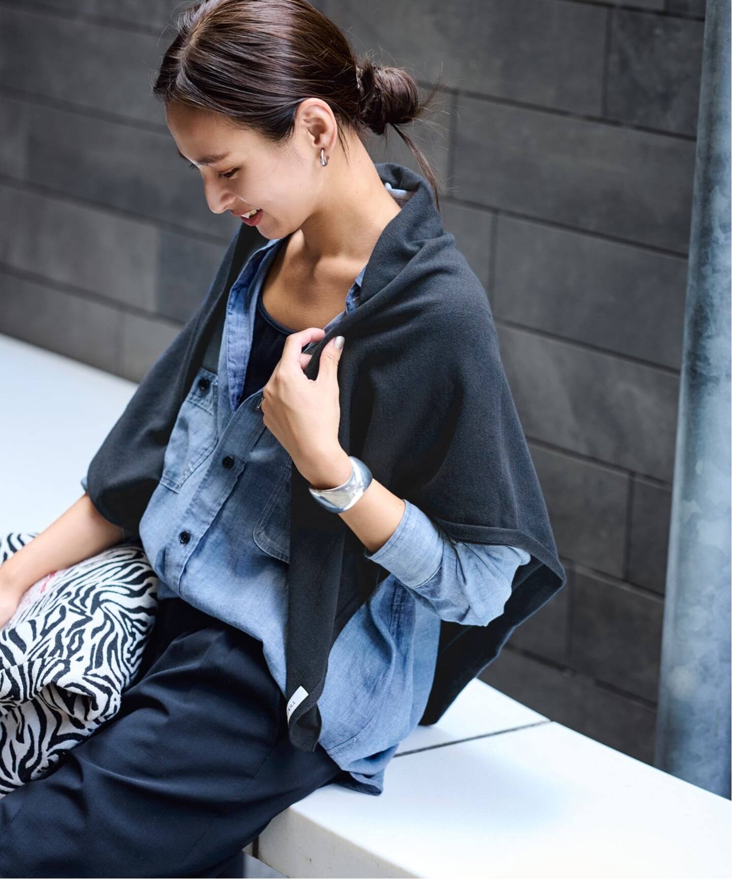 THROW/スロー コットンカシミヤスクエアショール（ストール