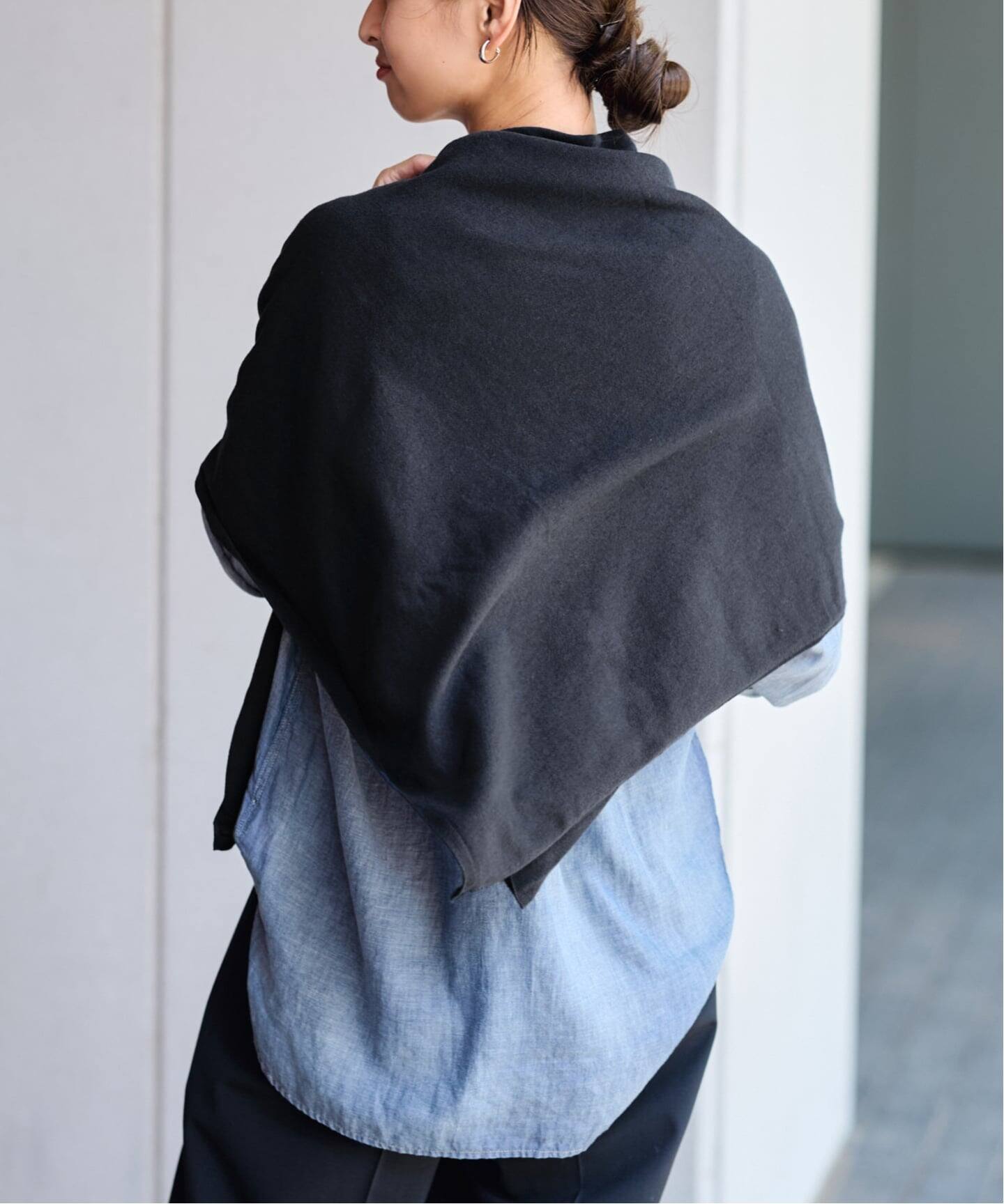 THROW/スロー コットンカシミヤスクエアショール（ストール