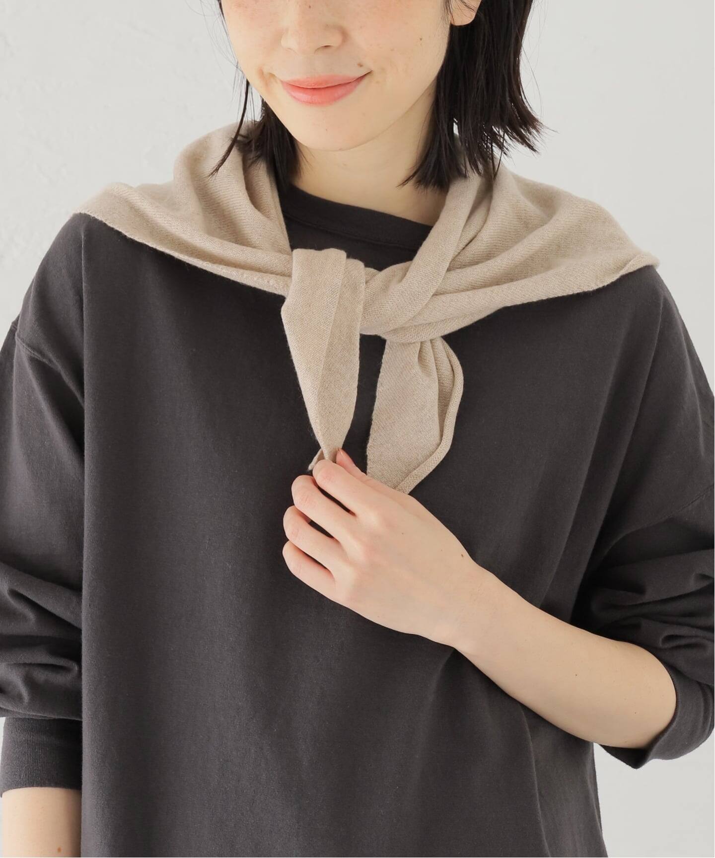 William Bruntonトライアングルスカーフ　FRAMEWORK William Bruntonトライアングルスカーフ（スカーフ／バンダナ