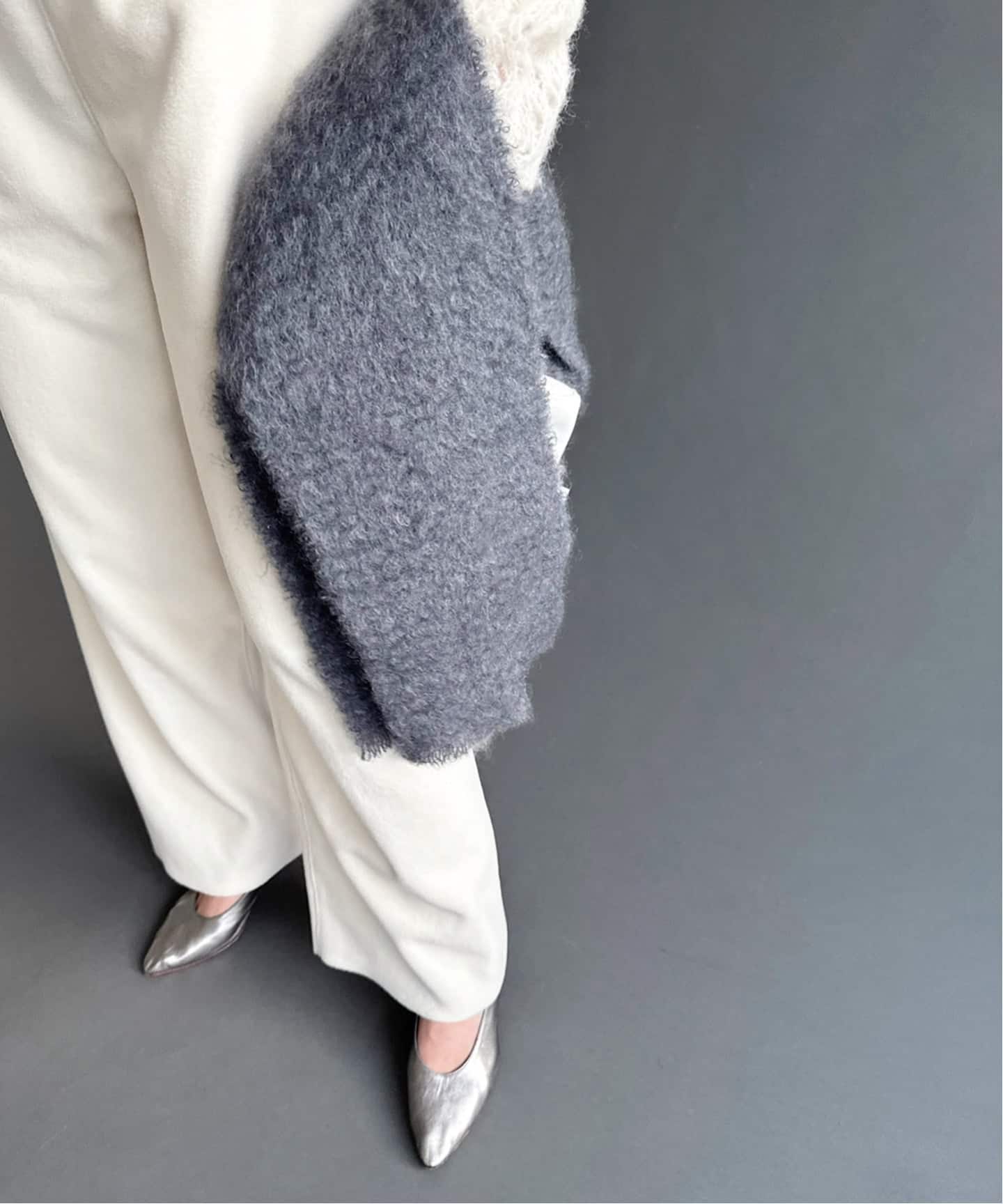 MANTAS EZCARAY/マンタス エスカライ】マフラー（マフラー）｜EDIT.FOR