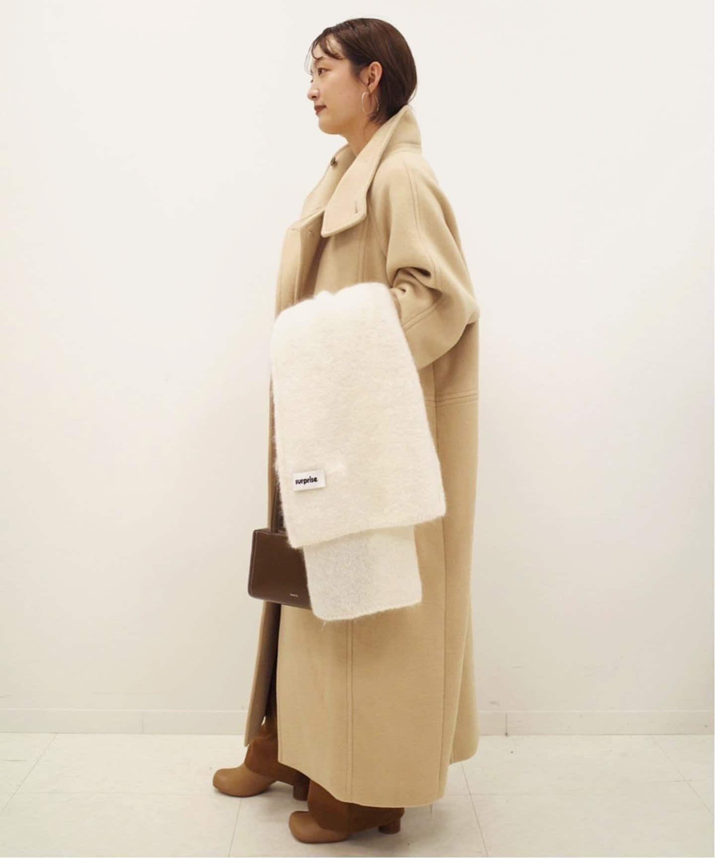 SURPRISE/サプライズ ストール　白　 SLOBE IENA SURPRISE/サプライズ ストール 白 SLOBE IENA