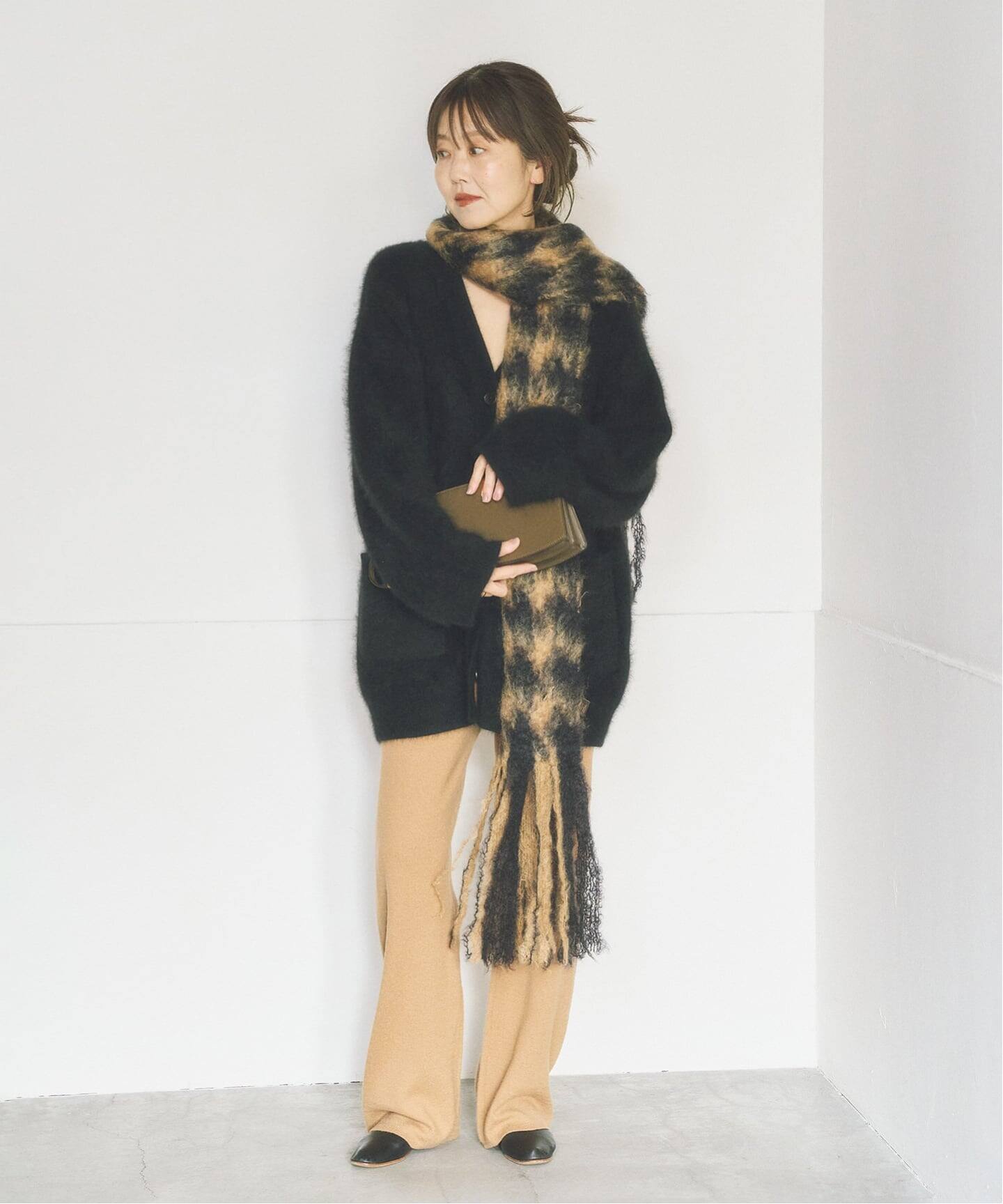 MANTAS EZCARAY / マンタスエスカライ PATA DE GALLO マフラー