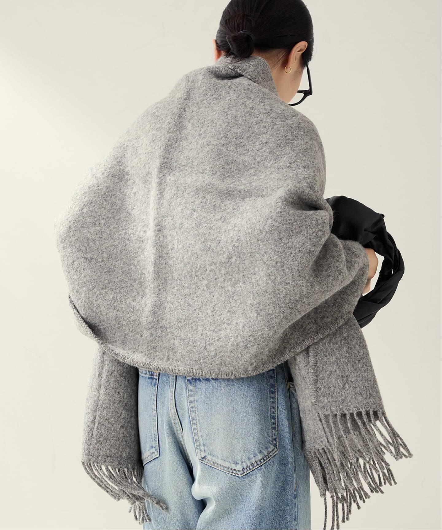 予約》LAPUAN KANKURIT / ラプアンカンクリ POCKET SHAWL UNI