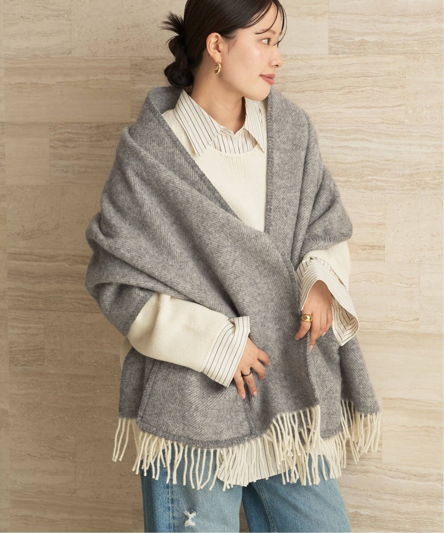 LAPUAN KANKURIT ストール　ポケット付きショール　グレー LAPUAN KANKURIT ポケットショール グレー×ホワイト｜ファッション小物