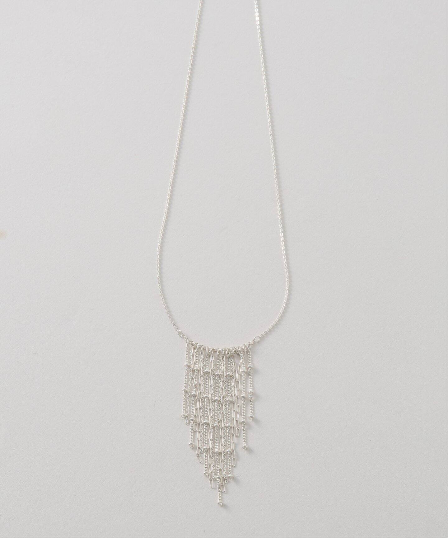 アクセサリー Lilas 7ピースダイヤステーションネックレス K10（ネックレス）｜Lilas