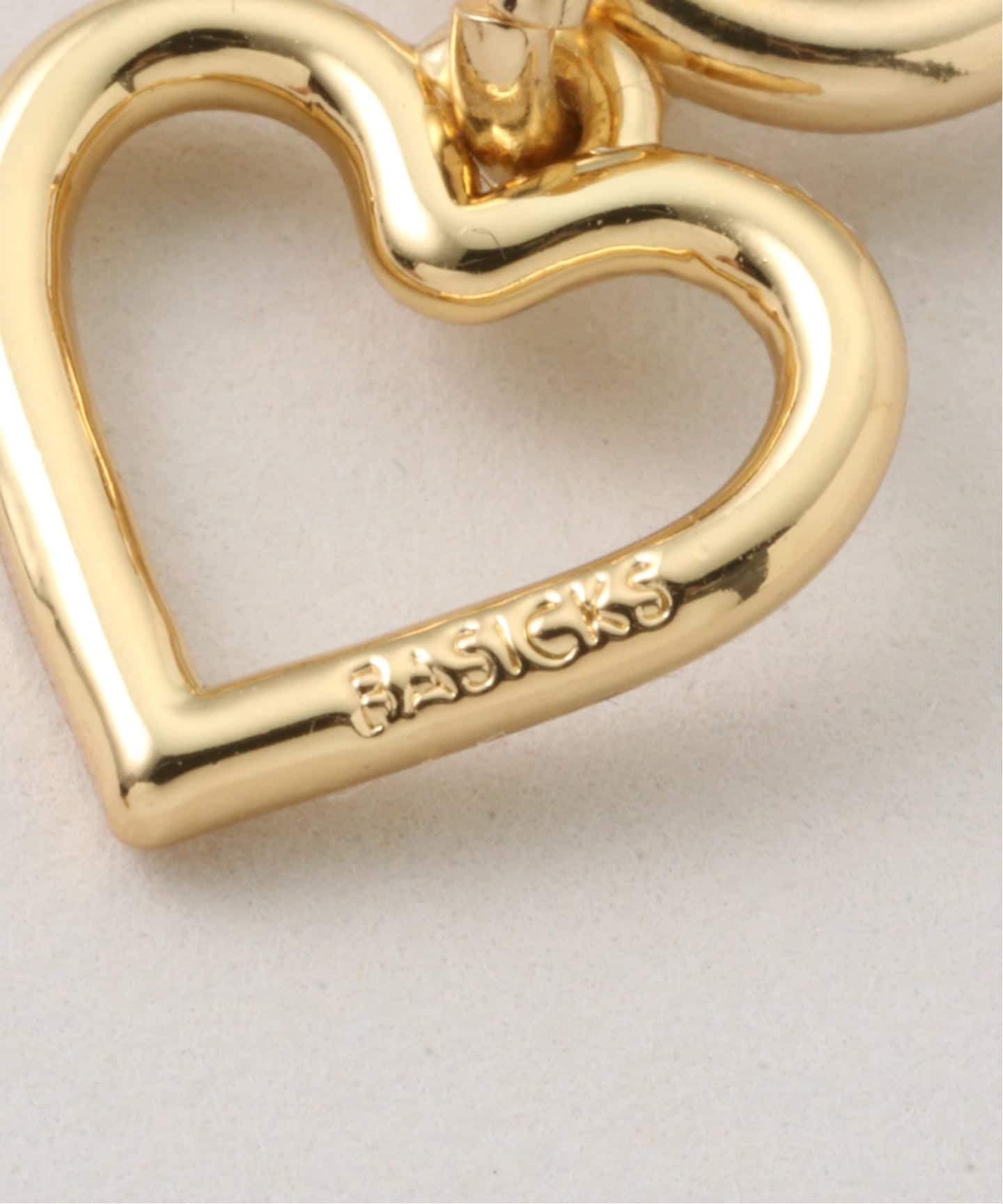 BASICKS カラビナ ゴールド　GOLD ベイシックス Heart BASICKS カラビナ ゴールド GOLD ベイシックス Heart - メルカリ