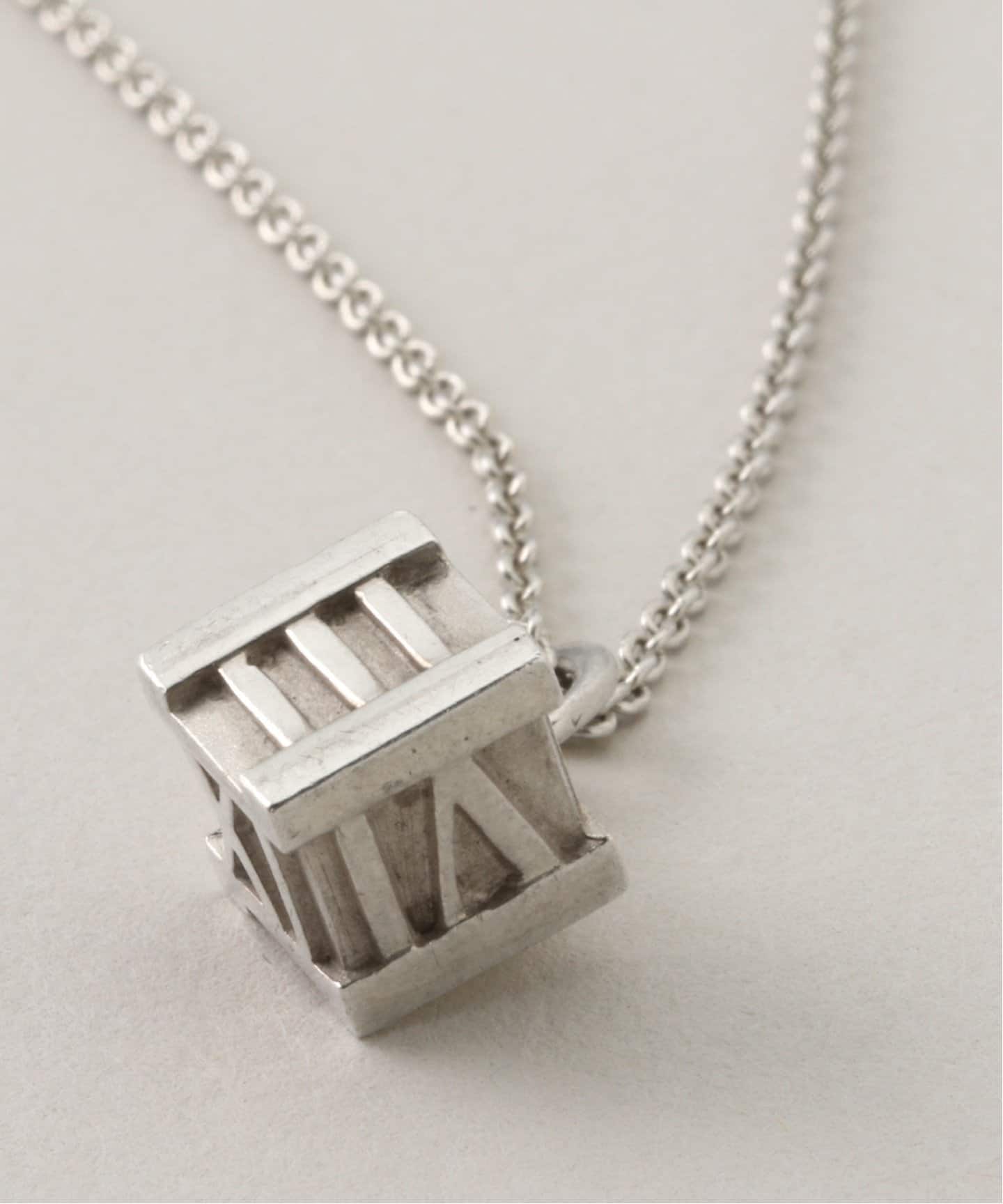 VINTAGE TIFFANY&Co./ティファニー】 Atlas cube necklace