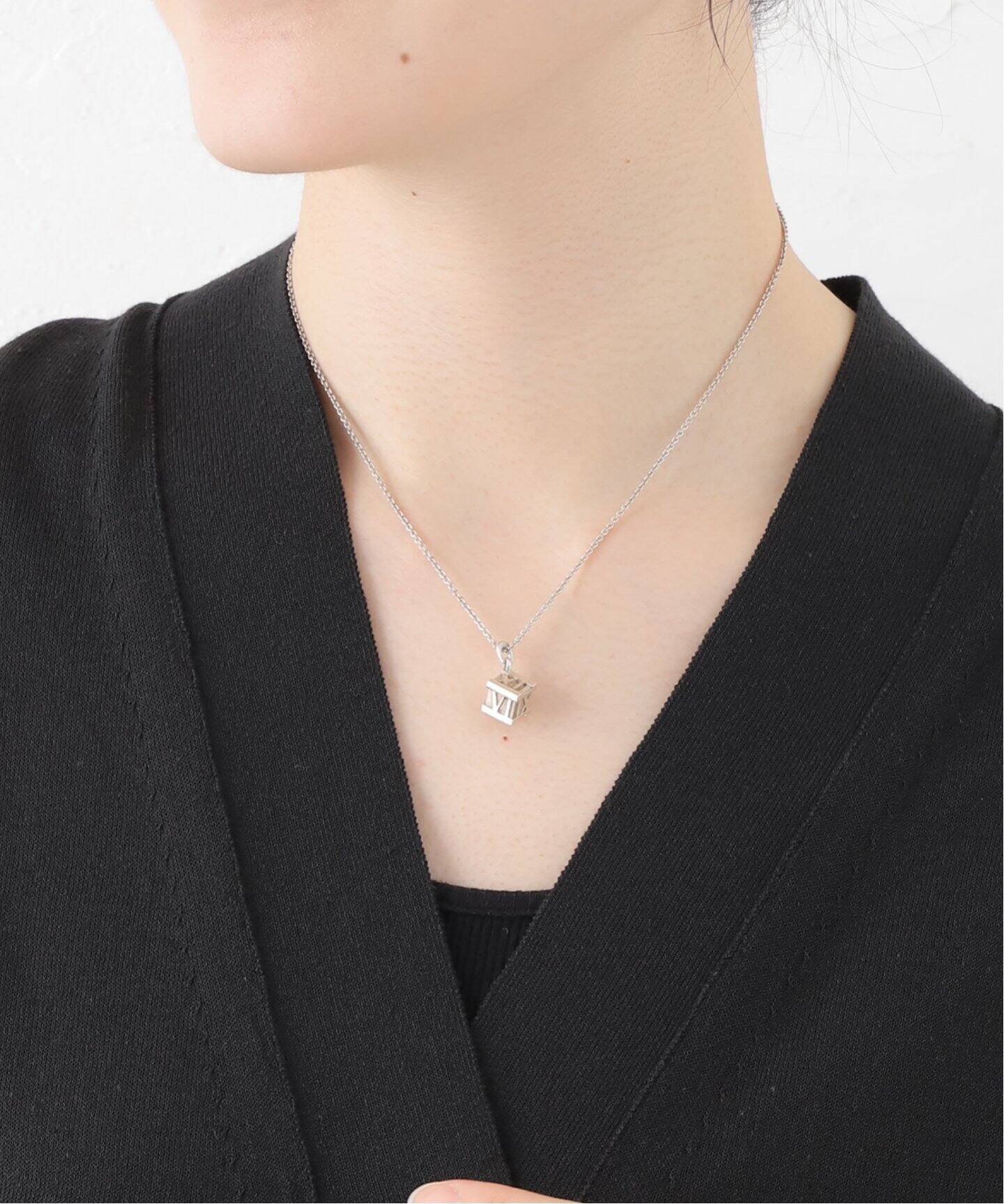 VINTAGE TIFFANY&Co./ティファニー】 Atlas cube necklace