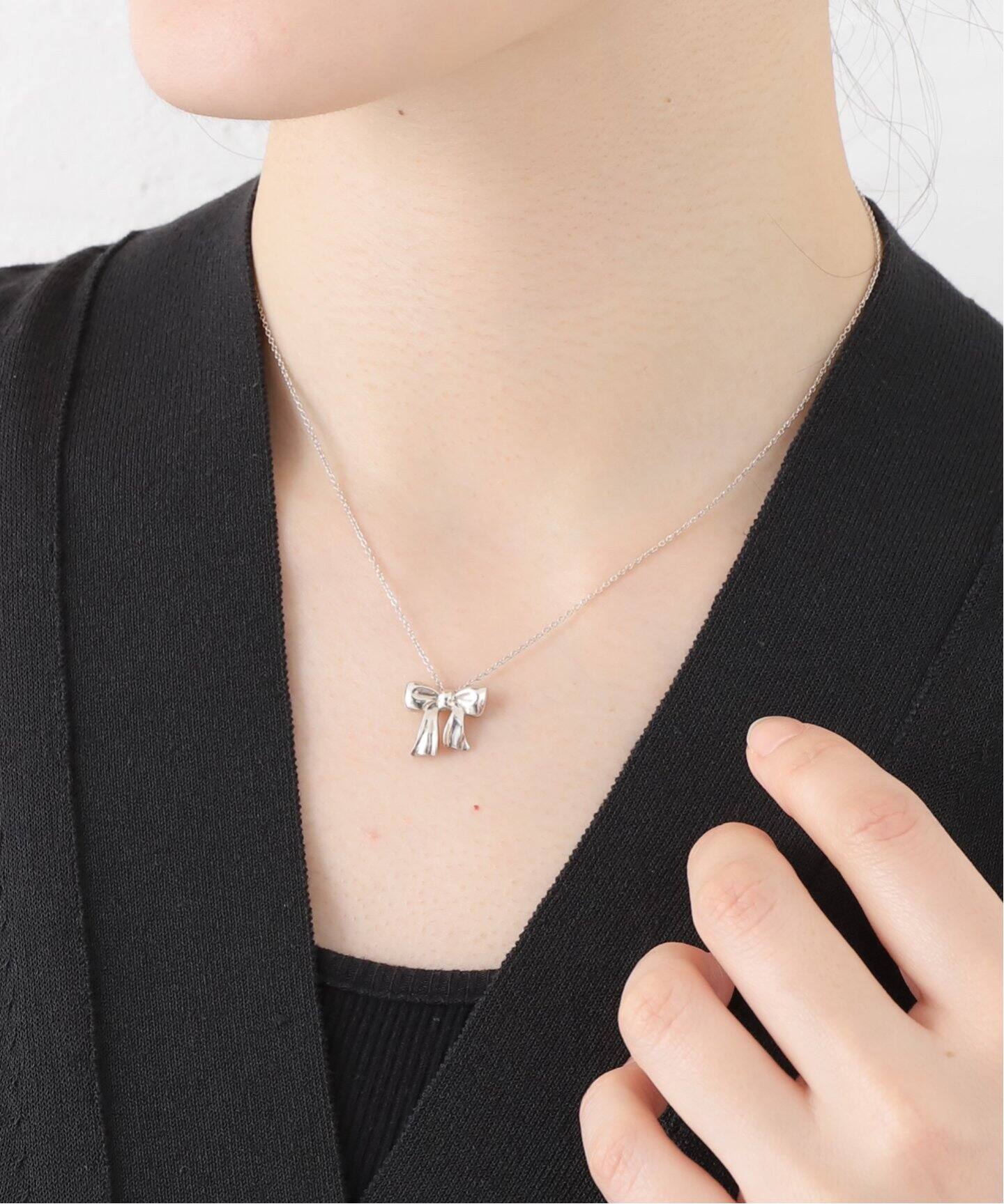 VINTAGE TIFFANY&Co./ティファニー】 Ribbon necklace（ネックレス