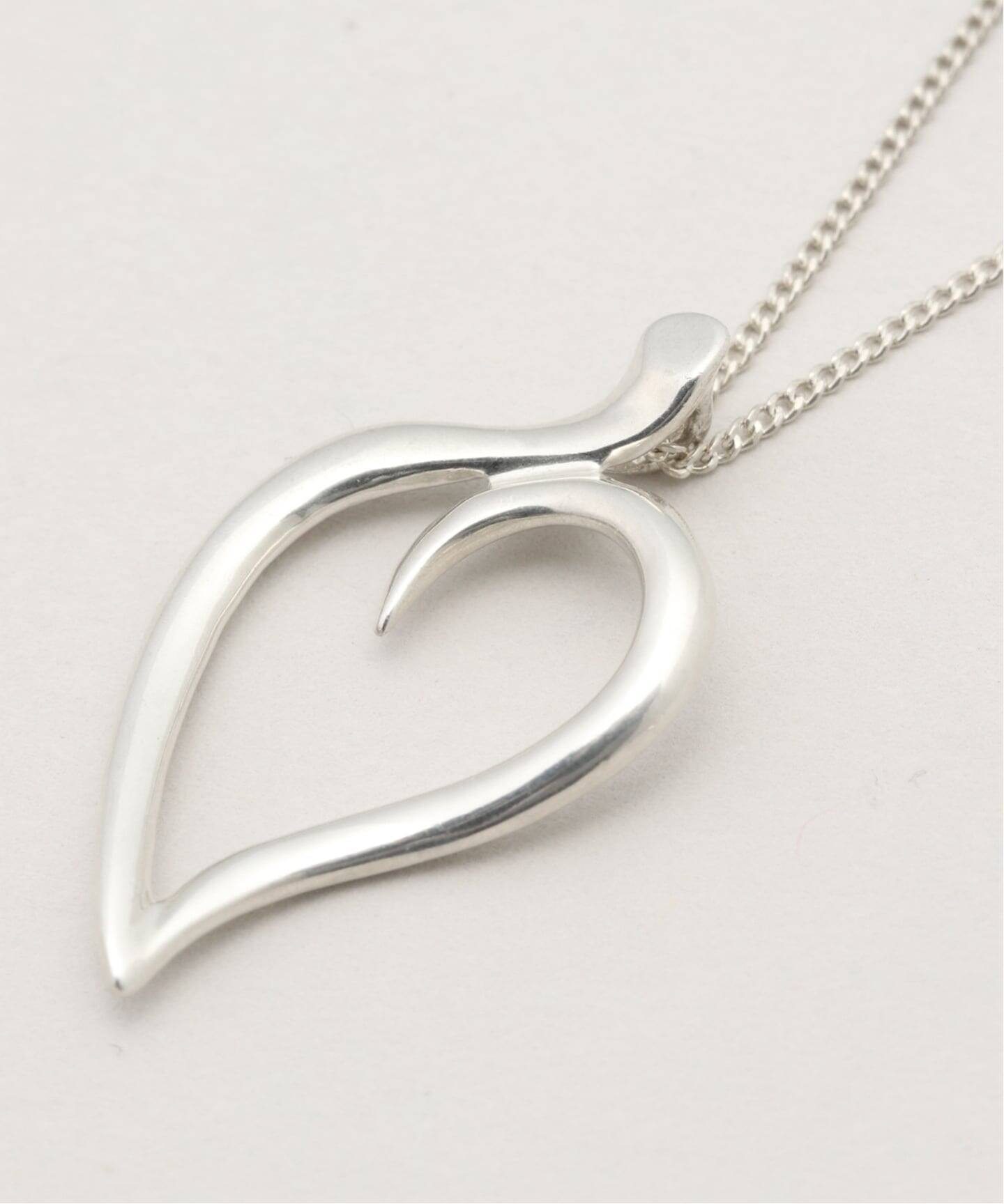 VINTAGE TIFFANY&Co./ティファニー】 Leaf necklace（ネックレス