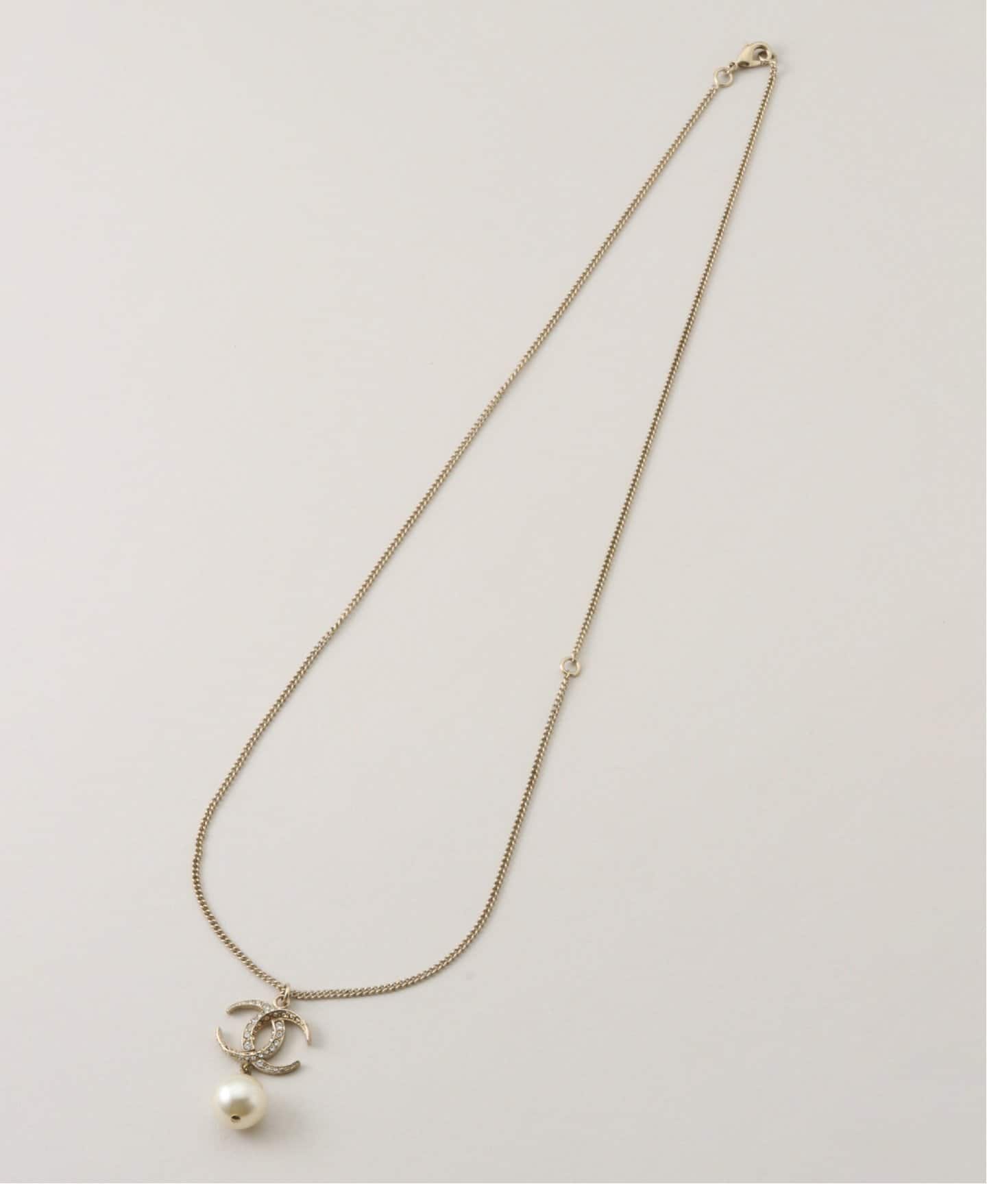 CHANELビンテージネックレス CC#109 Vintage CHANEL golden chain necklace with crystal CC mark