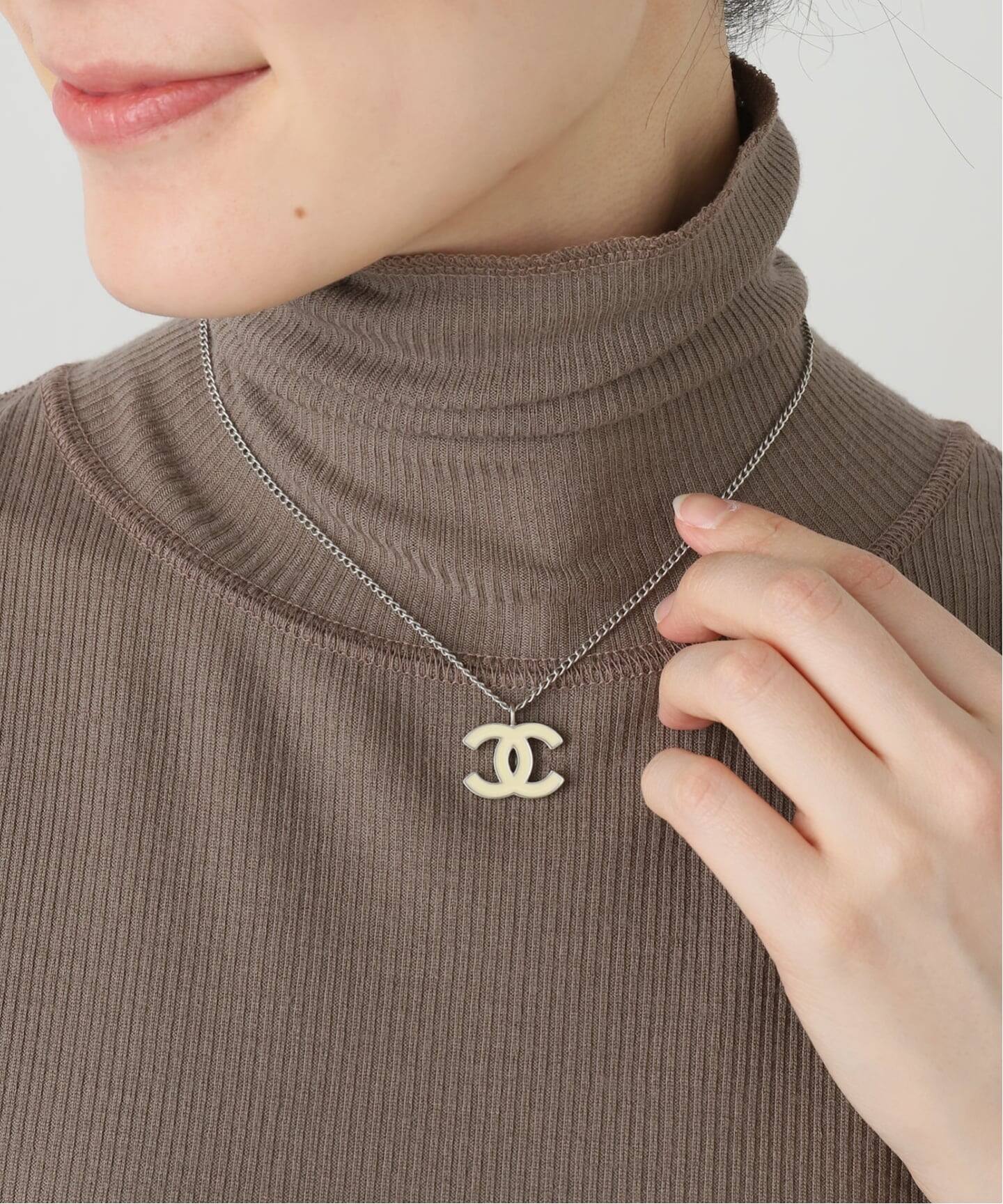 VINTAGE CHANEL/シャネル】CC necklace ivory（ネックレス）｜ENSEMBLE
