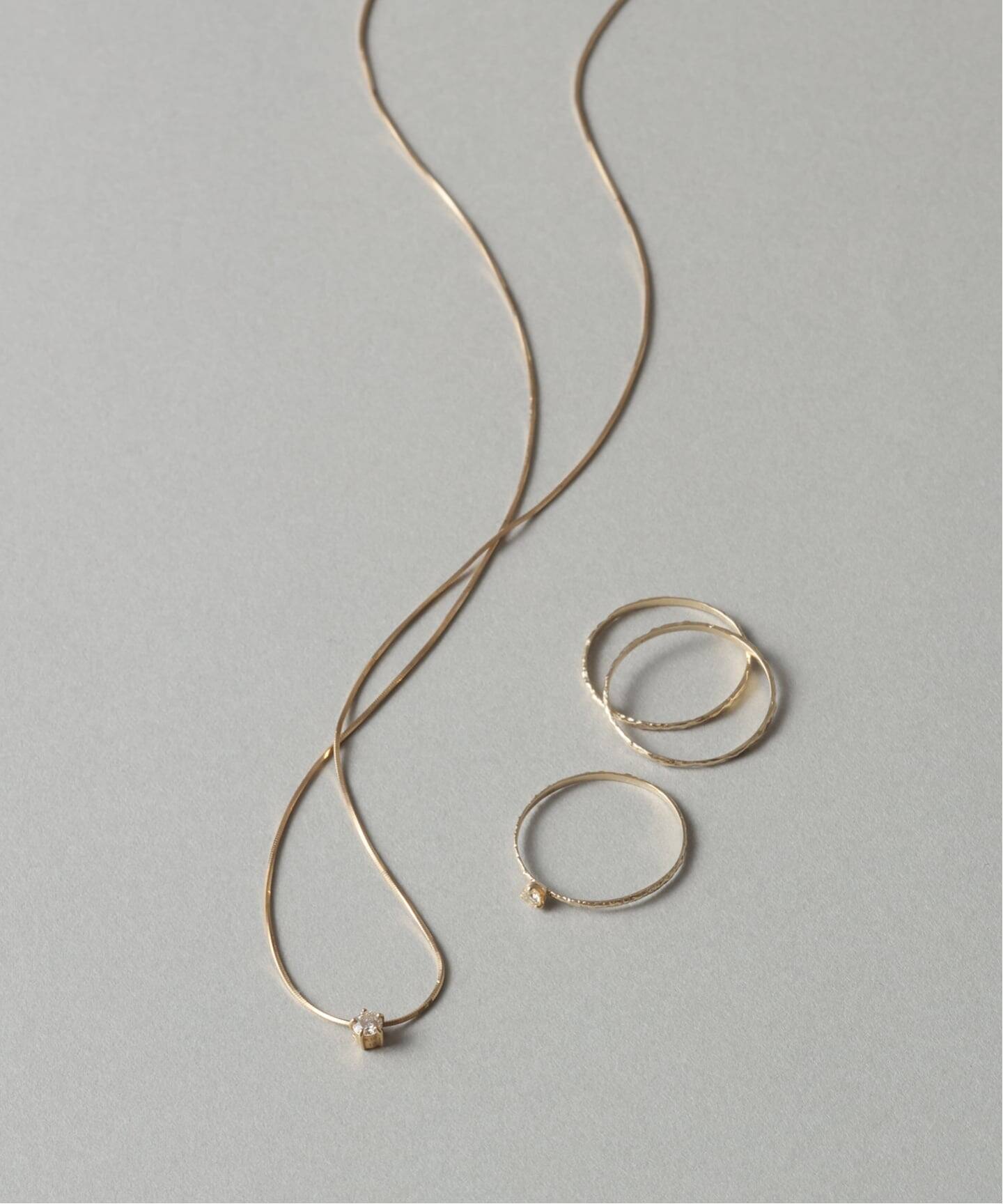 Lilas テクスチャー3本リング K10 13号 ゴールド 地金 10thテクスチャー3本ダイヤリング K10（リング）｜Lilas（リラ）の通販