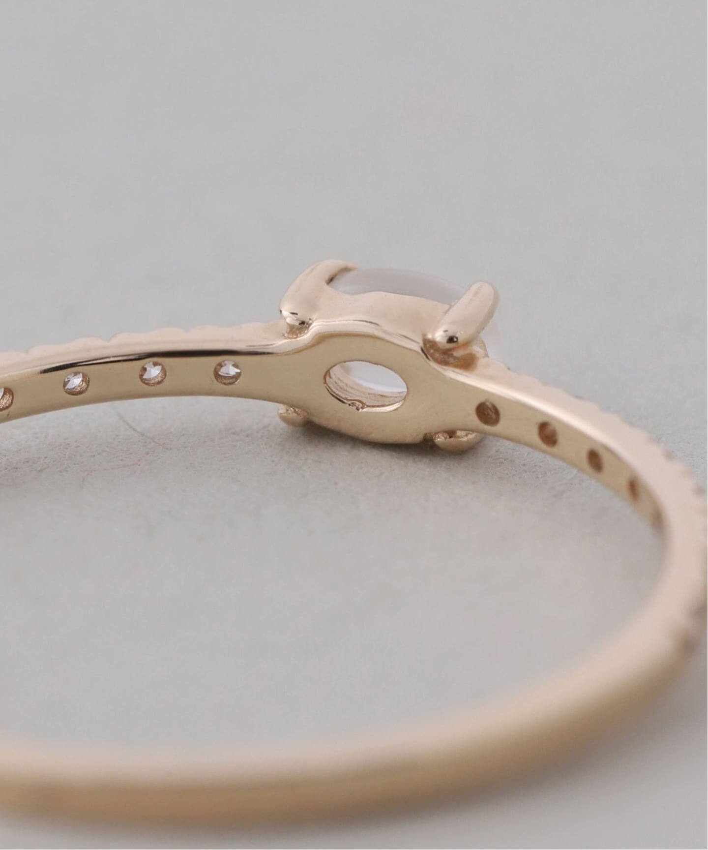 OVムーンストーンメレダイヤリング K10（リング）｜Lilas（リラ）の