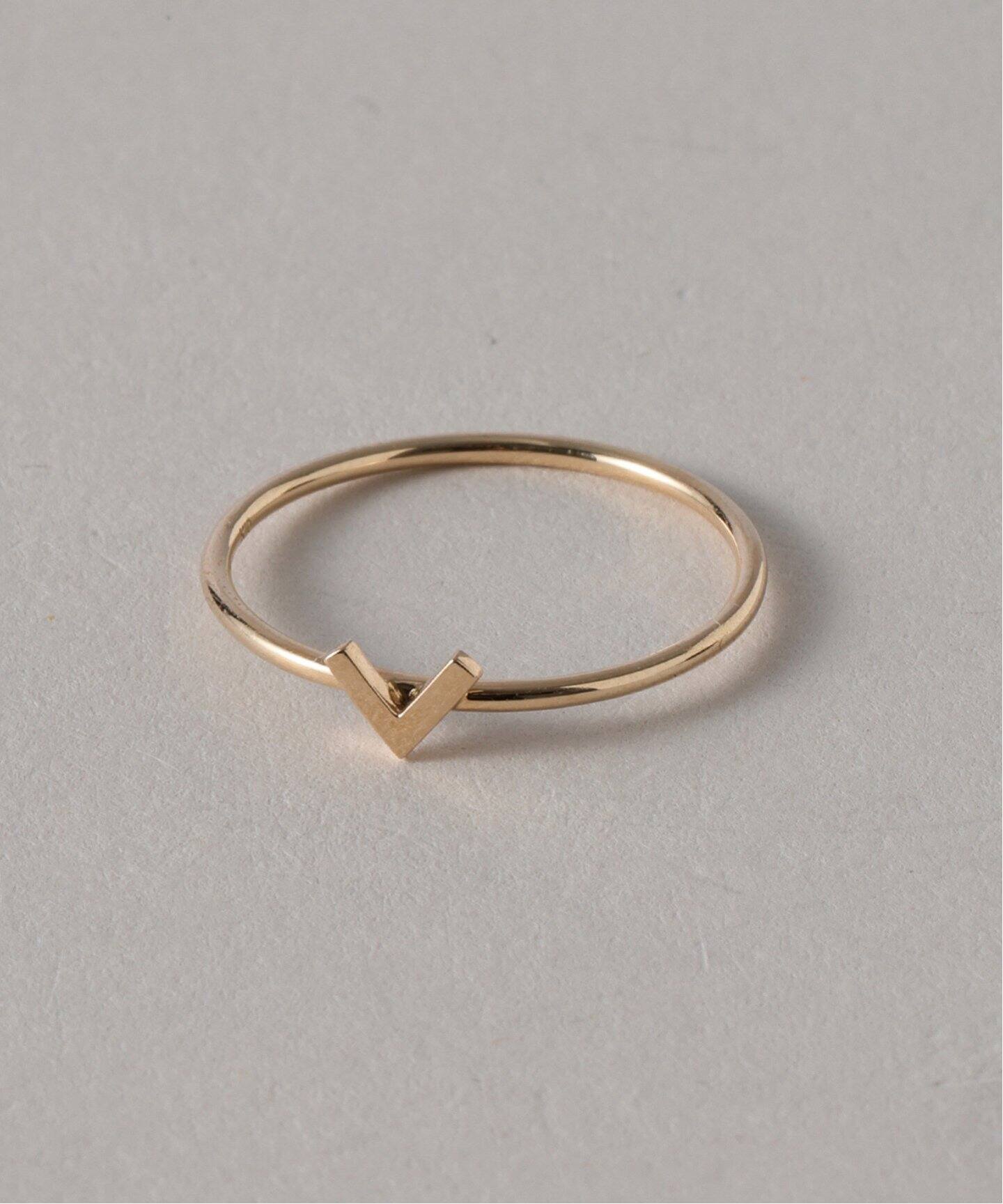 WEB限定》Vラインリング K10（リング）｜Lilas（リラ）の通販