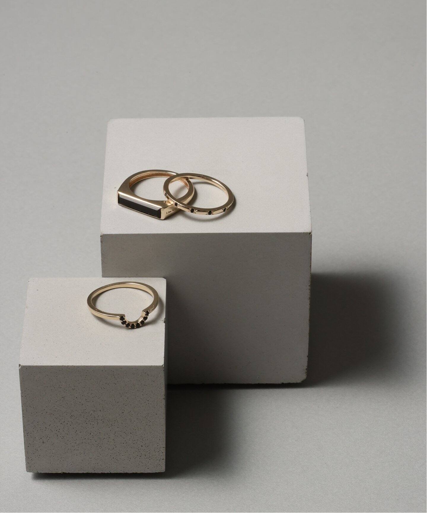 Lilas オーバルオニキスカットリングK10 11号 オニキスカットリング K10（リング）｜Lilas（リラ）の通販｜BAYCREW'S