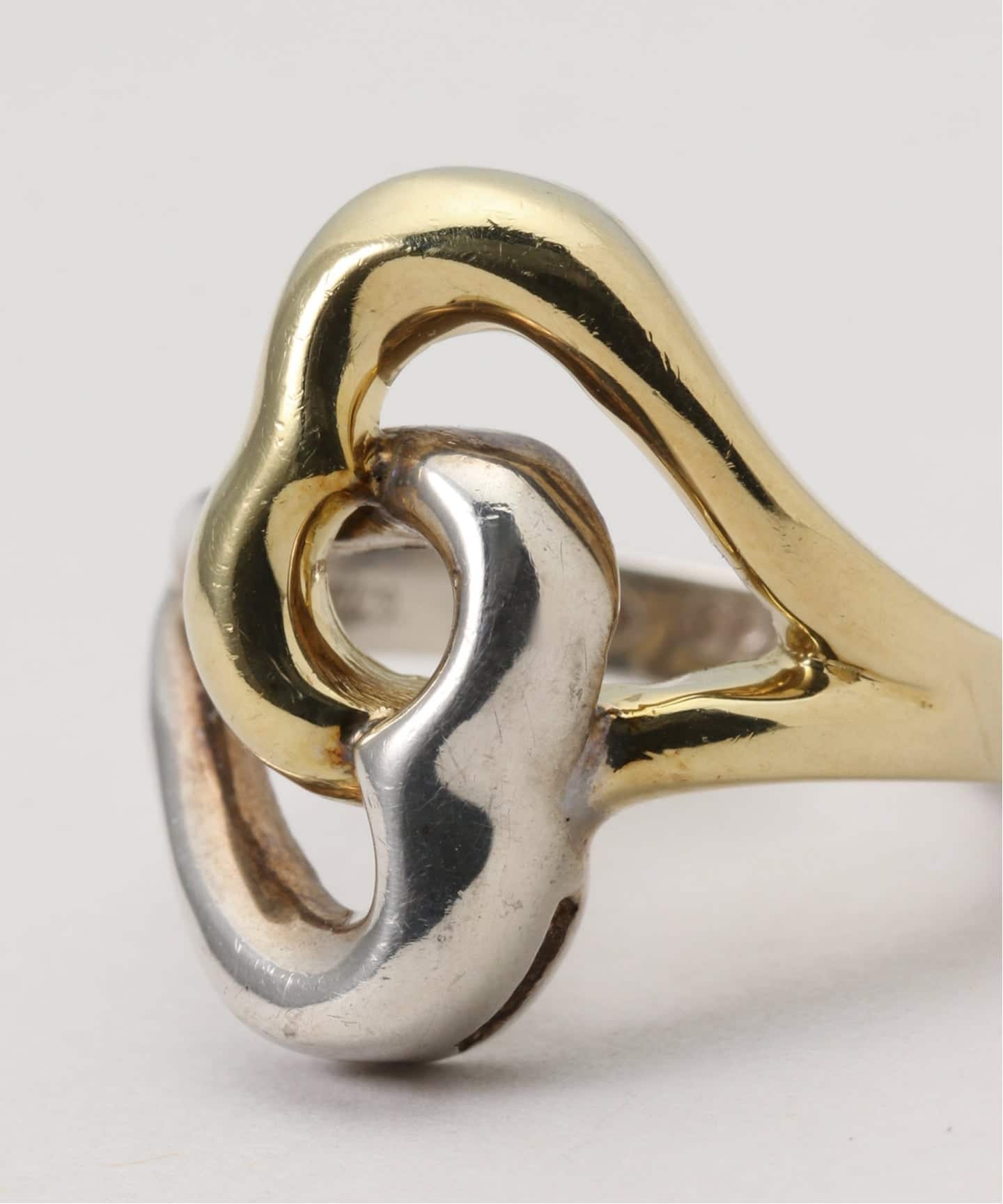 （日本未入荷）Tiffany & Co. Double Modern Heart リング 日本未入荷）Tiffany & Co. Double Modern Heart リング Tiffany