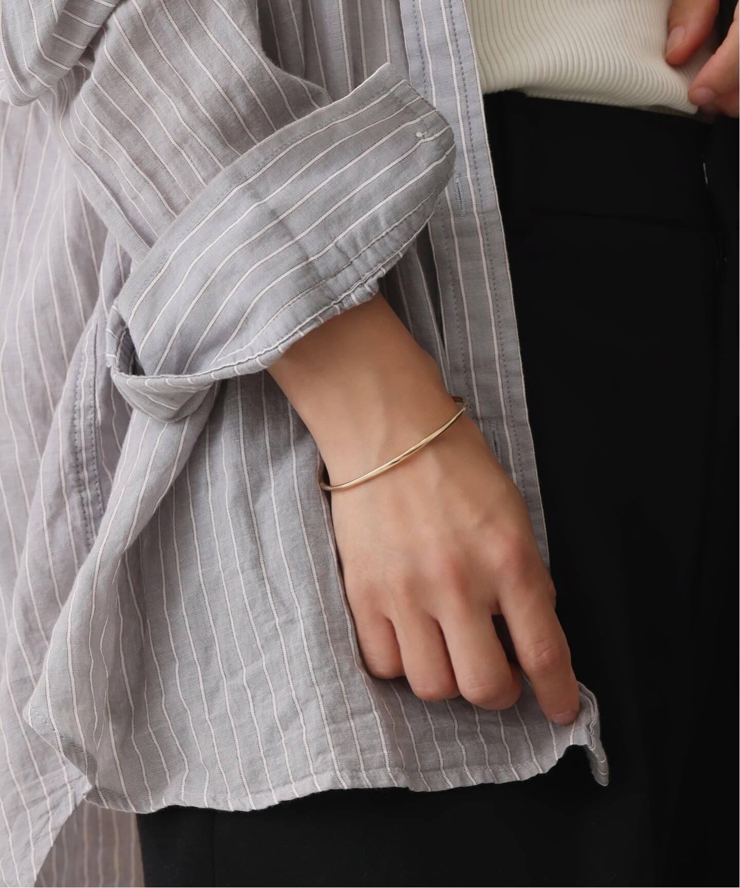 2.5パイプC型バングル K10（ブレスレット・バングル）｜Lilas（リラ