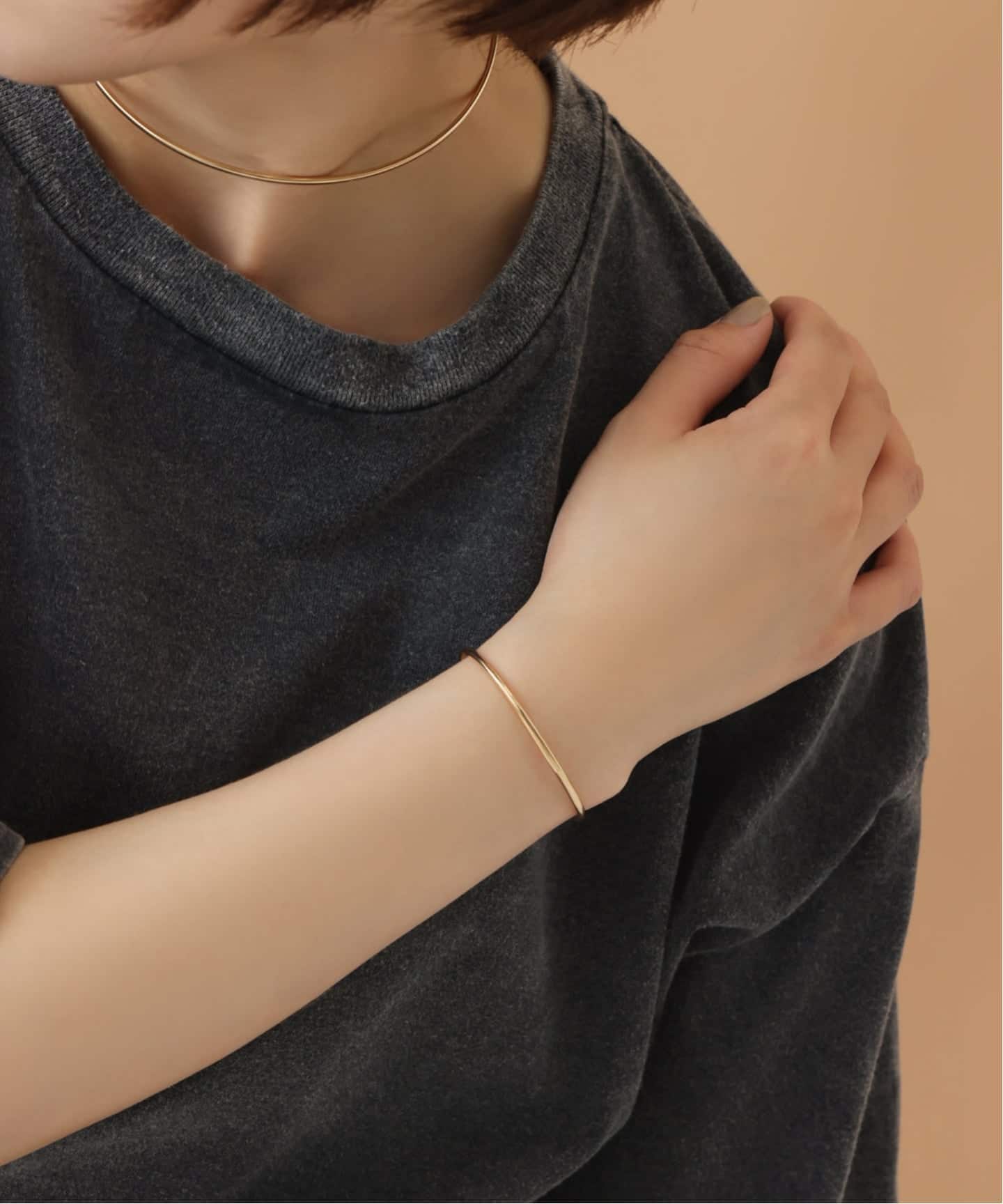 2.5パイプC型バングル K10（ブレスレット・バングル）｜Lilas（リラ