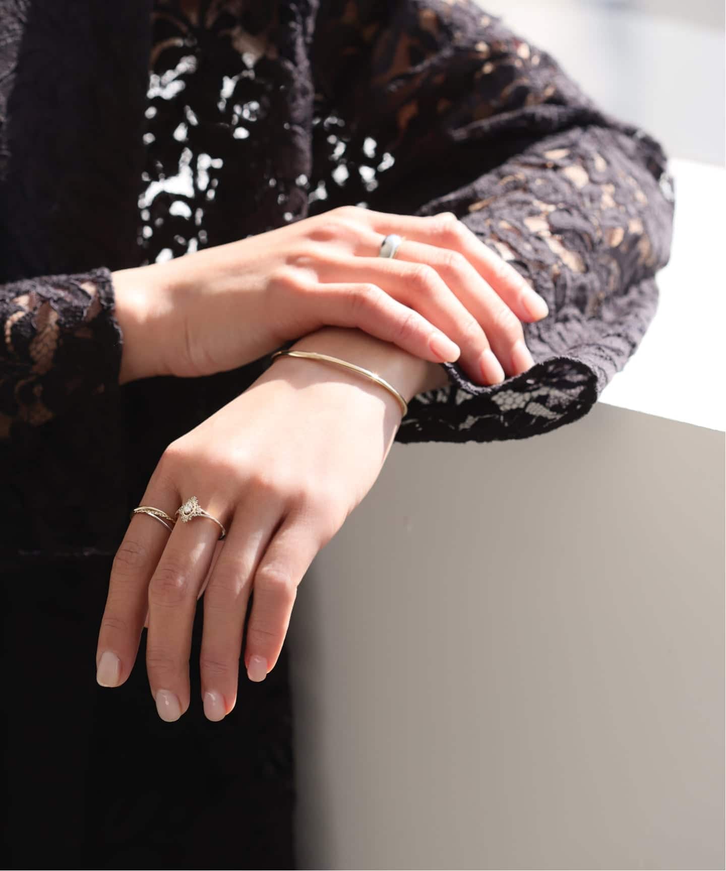 2.5パイプC型バングル K10（ブレスレット・バングル）｜Lilas（リラ