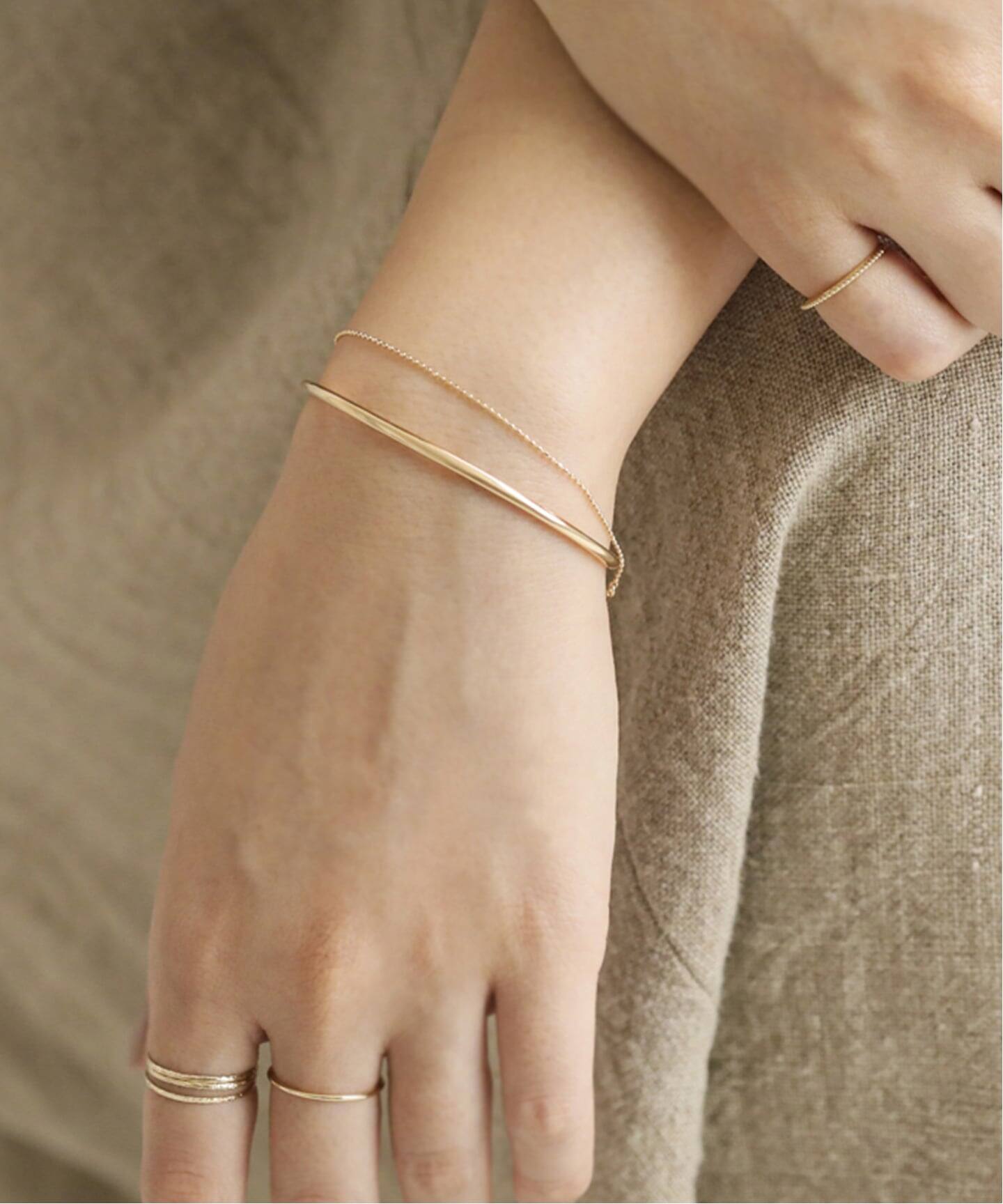 2.5パイプC型バングル K10（ブレスレット・バングル）｜Lilas（リラ