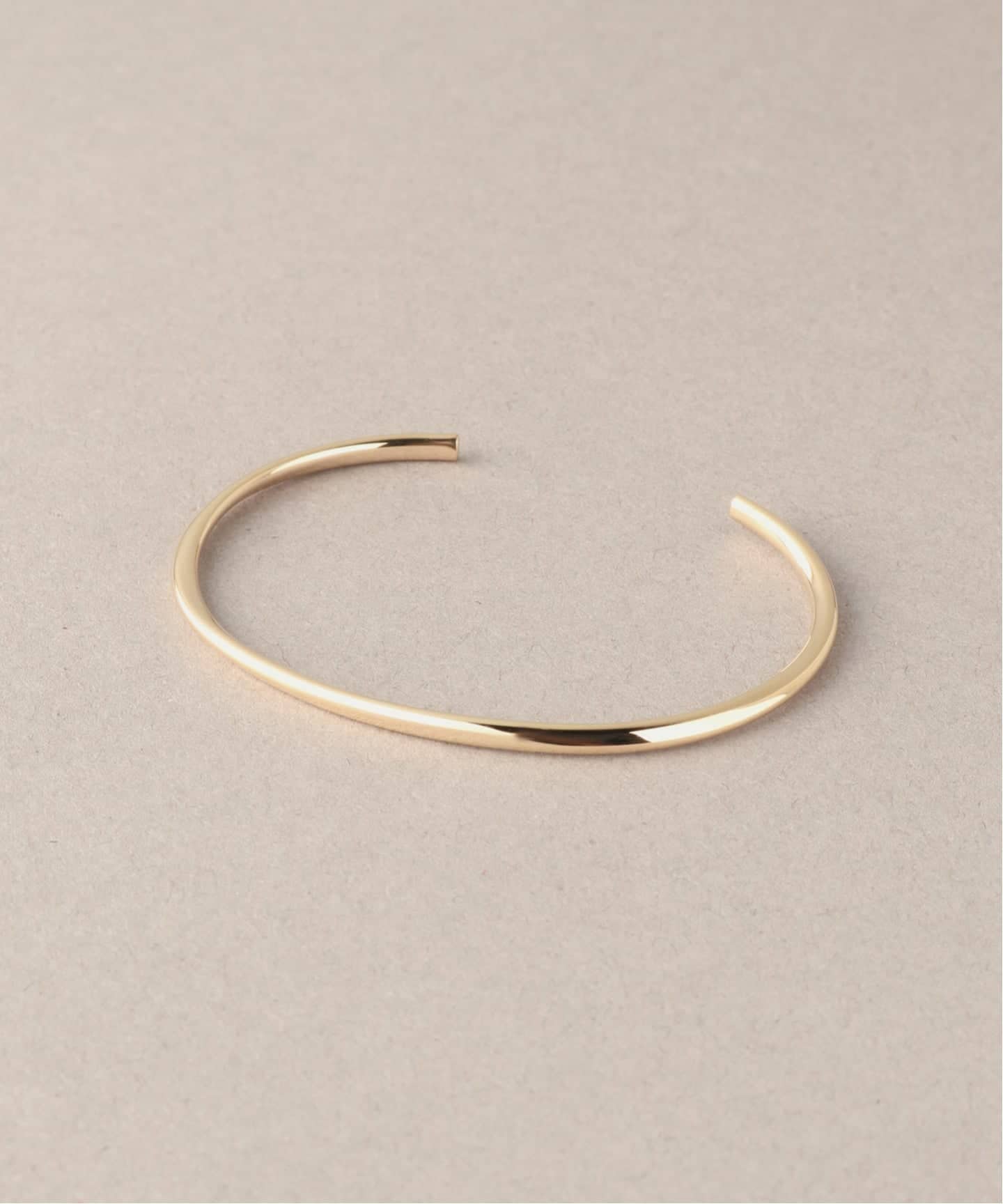 2.5パイプC型バングル K10（ブレスレット・バングル）｜Lilas（リラ