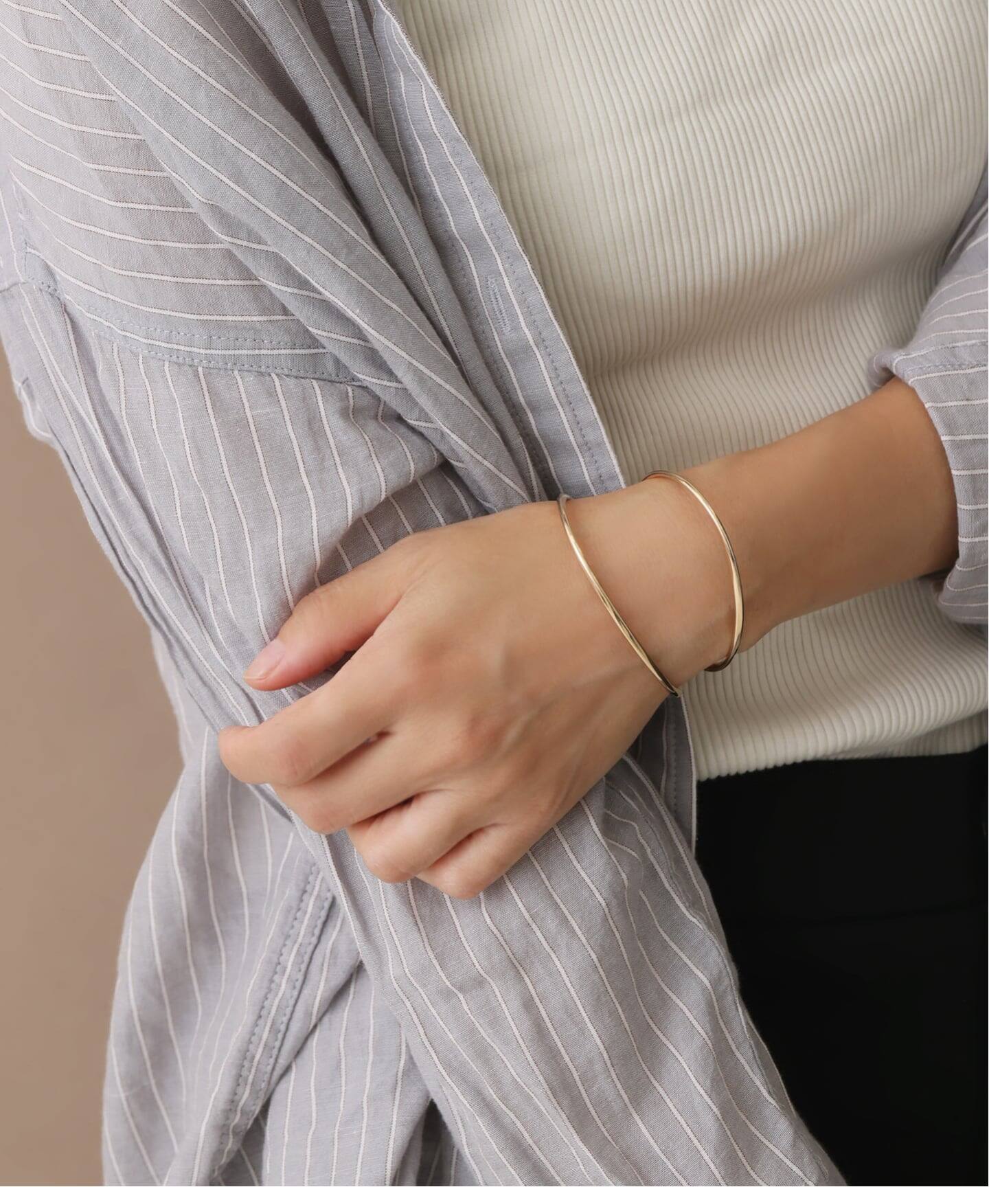 Lilas(リラ) 2.5パイプC型バングルワイド K10 2.5パイプC型バングルワイド K10（ブレスレット・バングル）｜Lilas