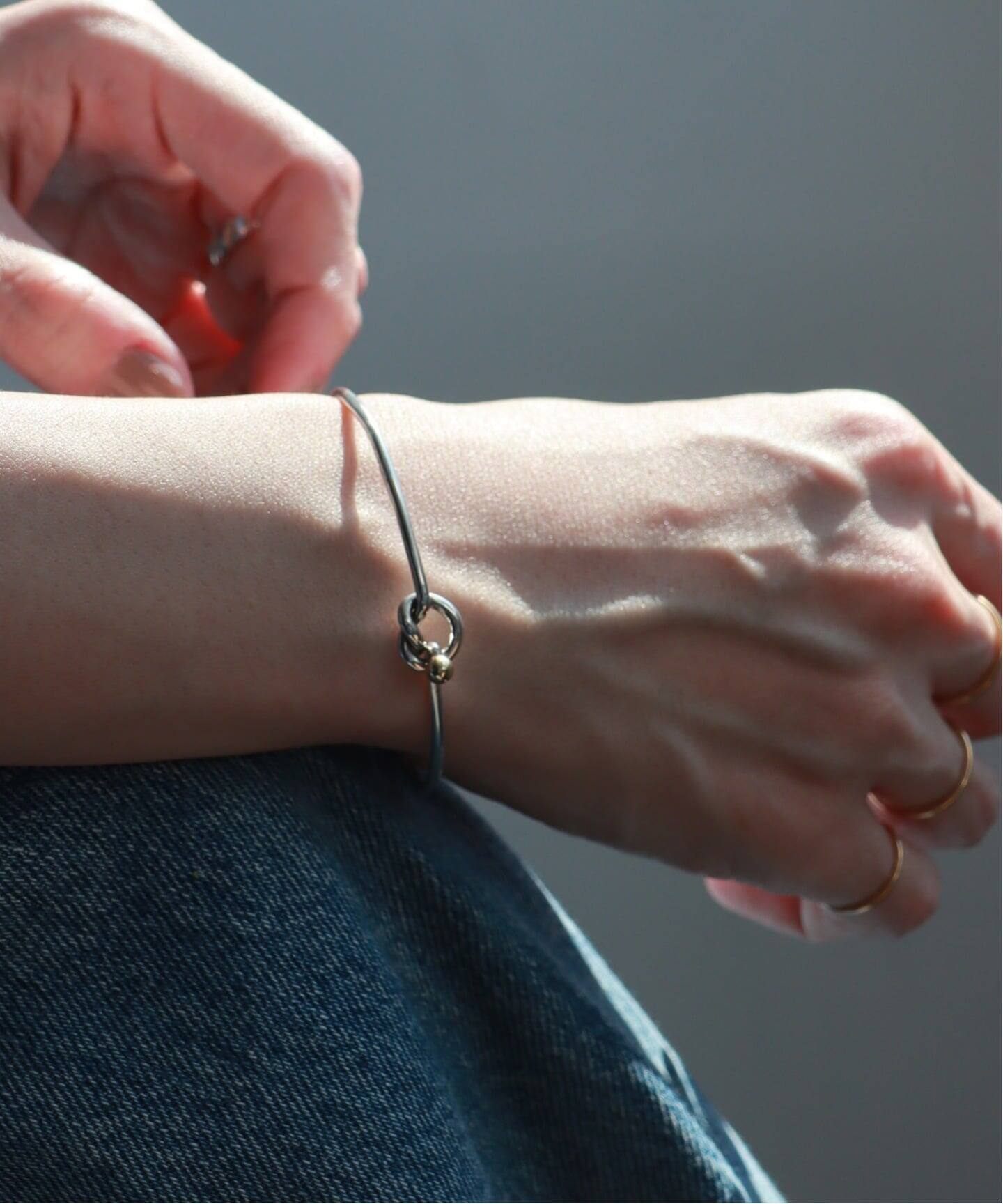 VINTAGE TIFFANY&Co./ティファニー】Love knot bangle（ブレスレット 
