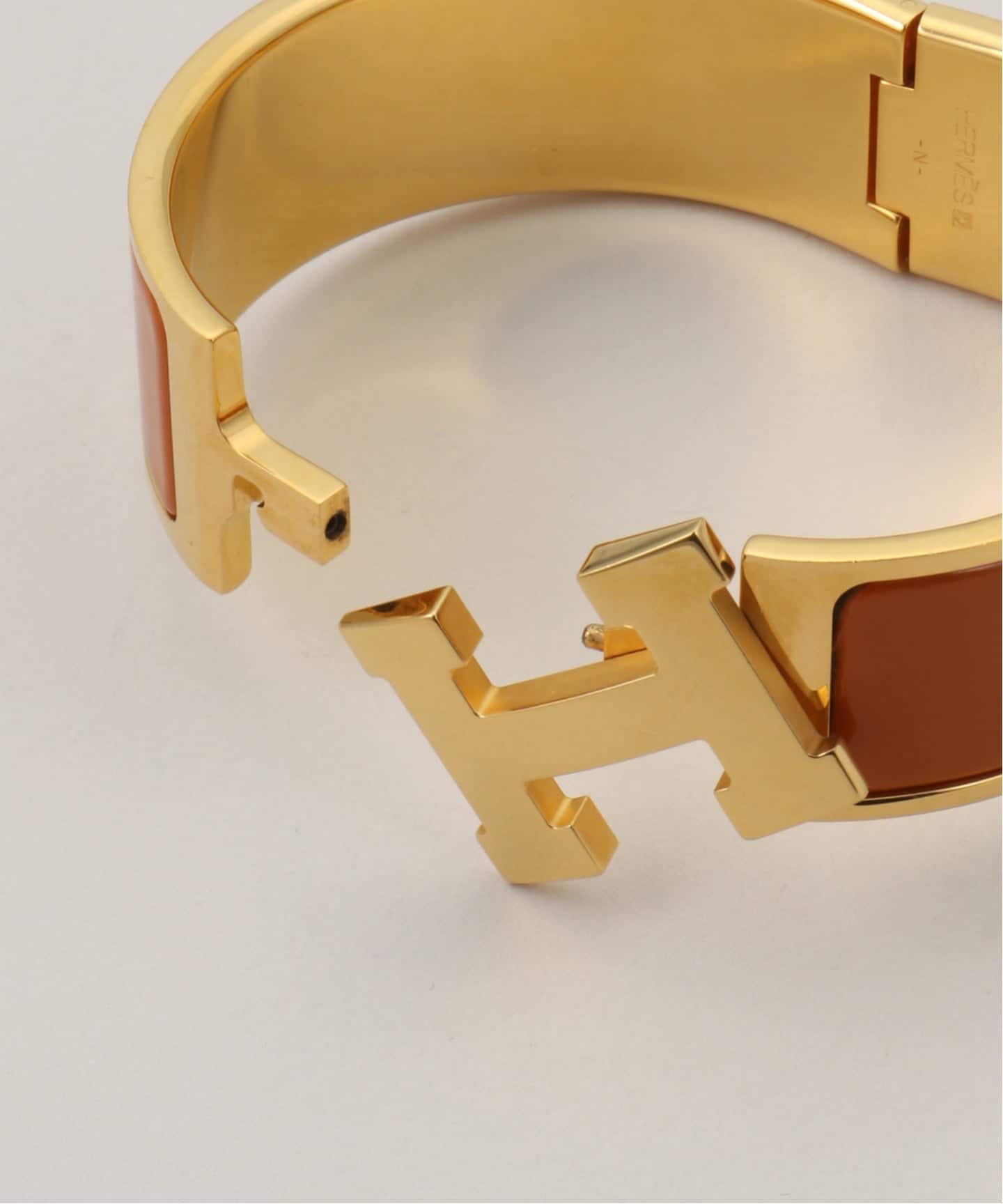 HERMES/エルメス】 Clic clac H bangle（ブレスレット・バングル