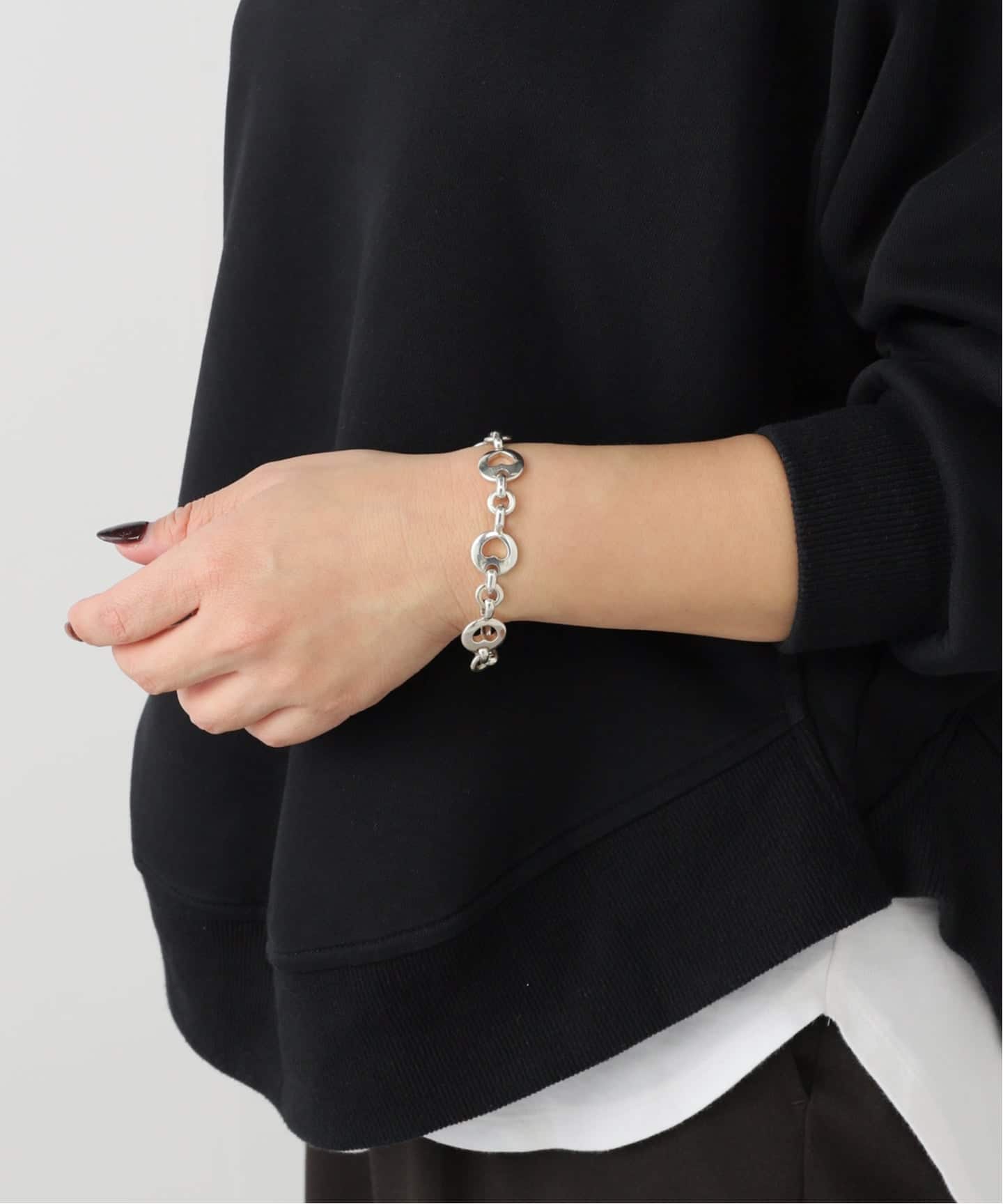 VINTAGE TIFFANY&Co./ティファニー】 Pierced heart bracelet