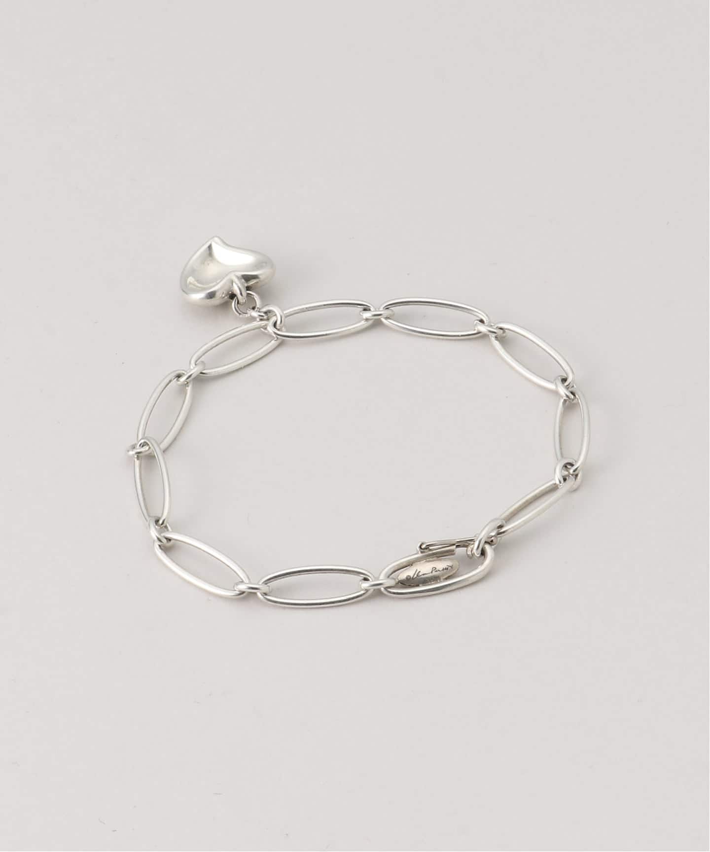 VINTAGE TIFFANY&Co./ティファニー】 Curved heart bracelet oval link