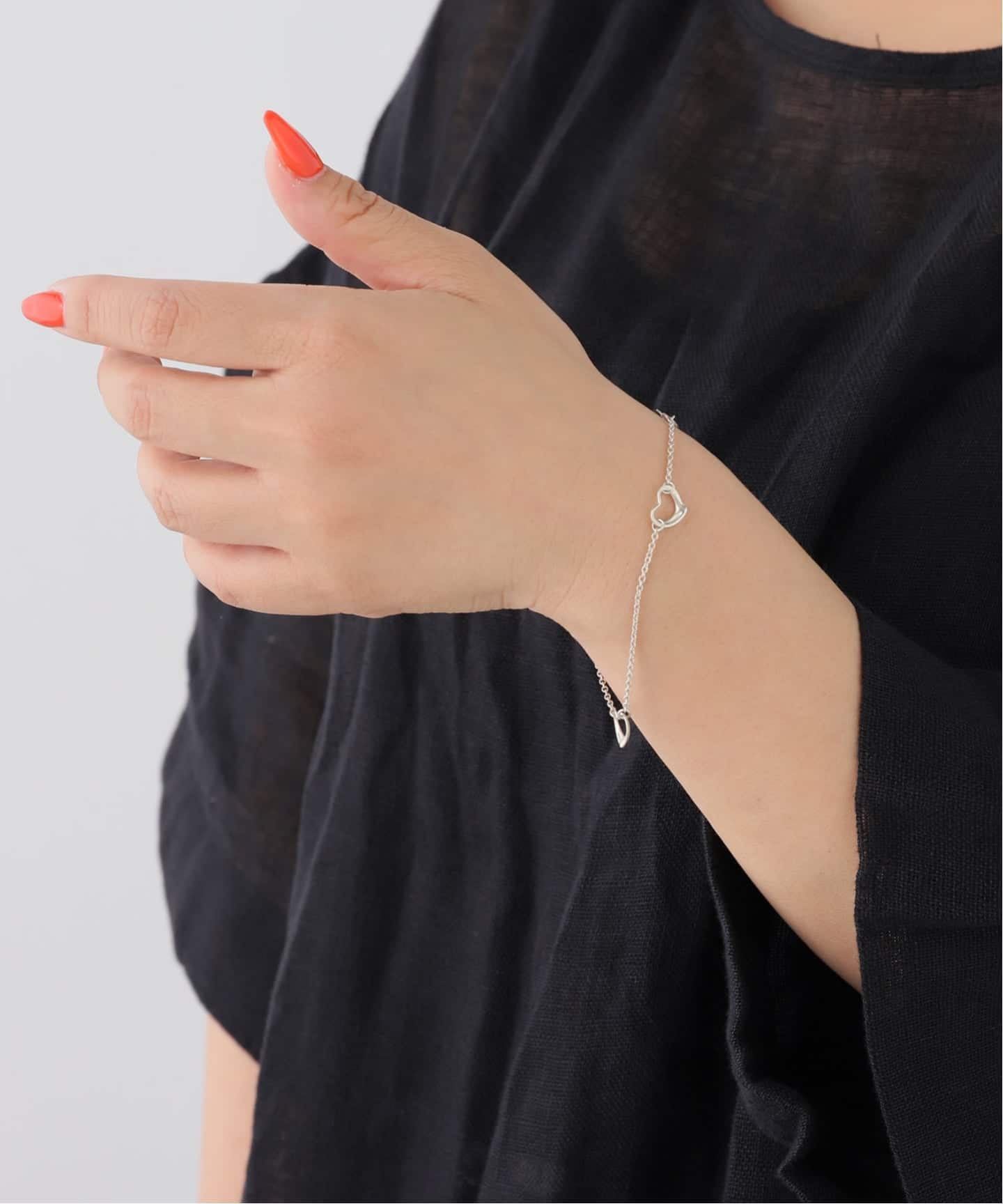 VINTAGE TIFFANY&Co./ティファニー】Open heart bracelet 3charms