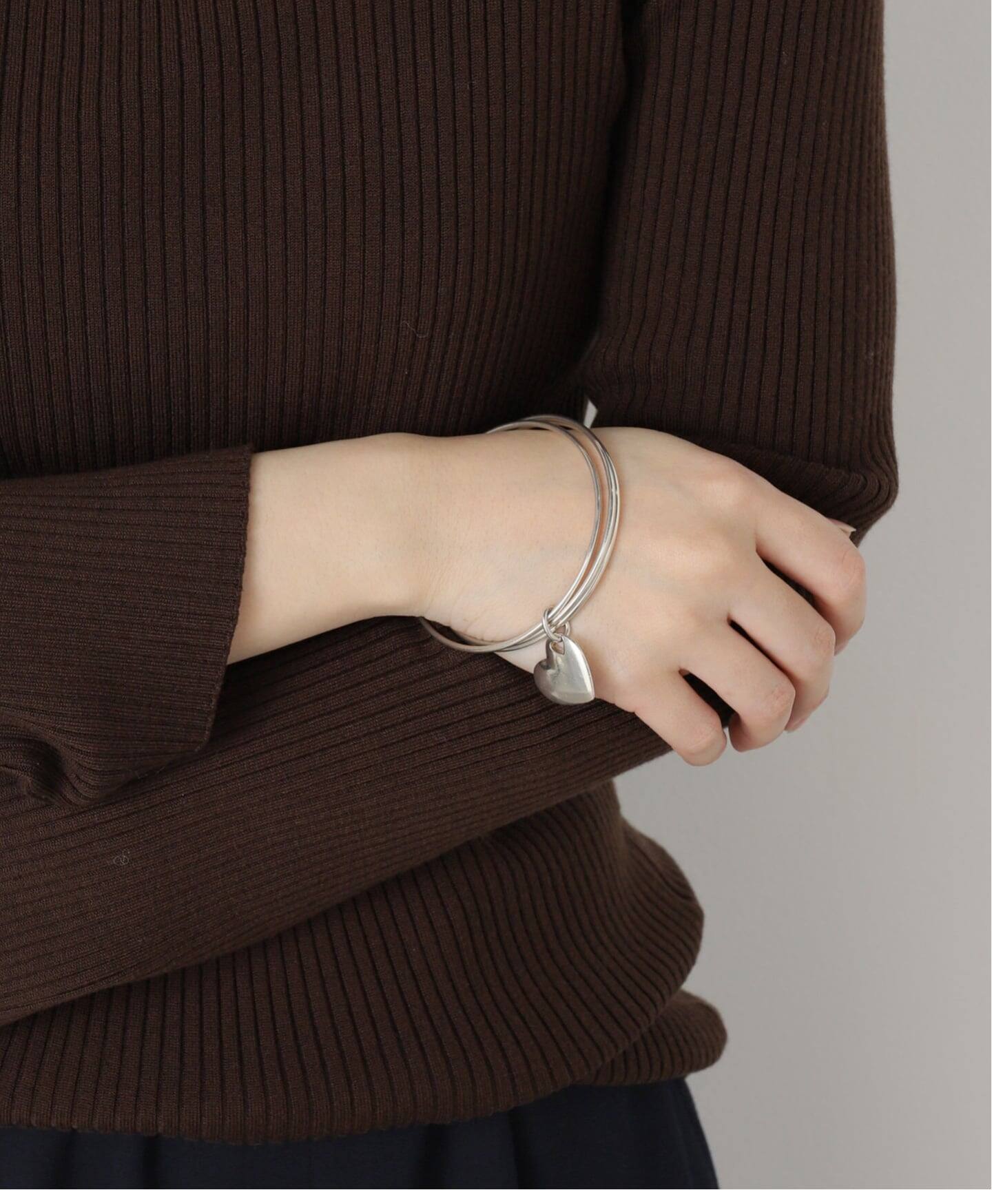 VINTAGE TIFFANY&Co./ティファニー】 trinity heart bangle