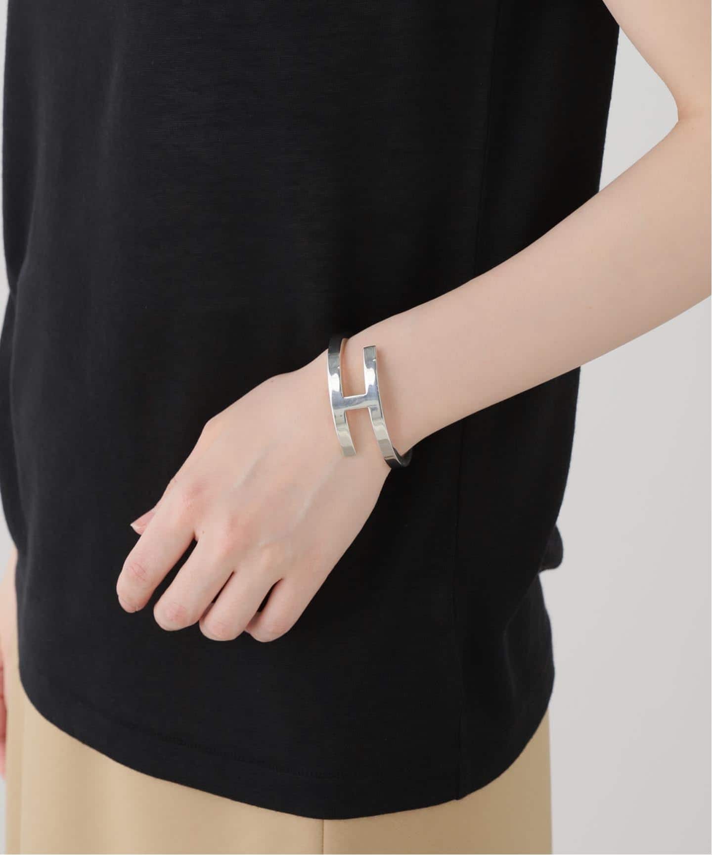 HERMES/エルメス】 H cuff bangle（ブレスレット・バングル