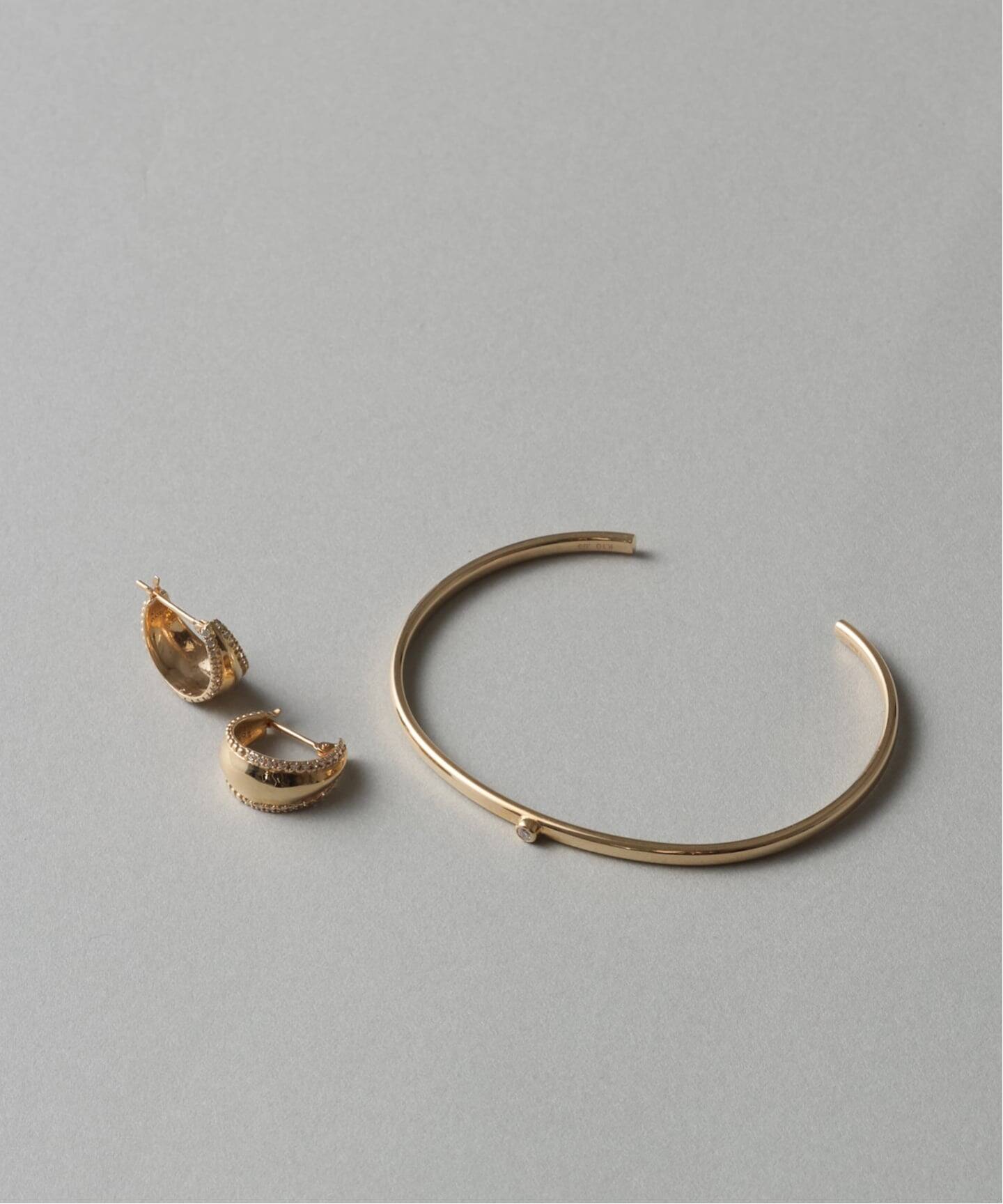 10th三日月サイドダイヤピアス K10（両耳）（ピアス（両耳用