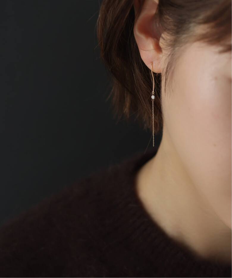 ホールダイヤ1pチェーンフックピアス K18（両耳）（ピアス（両耳用 