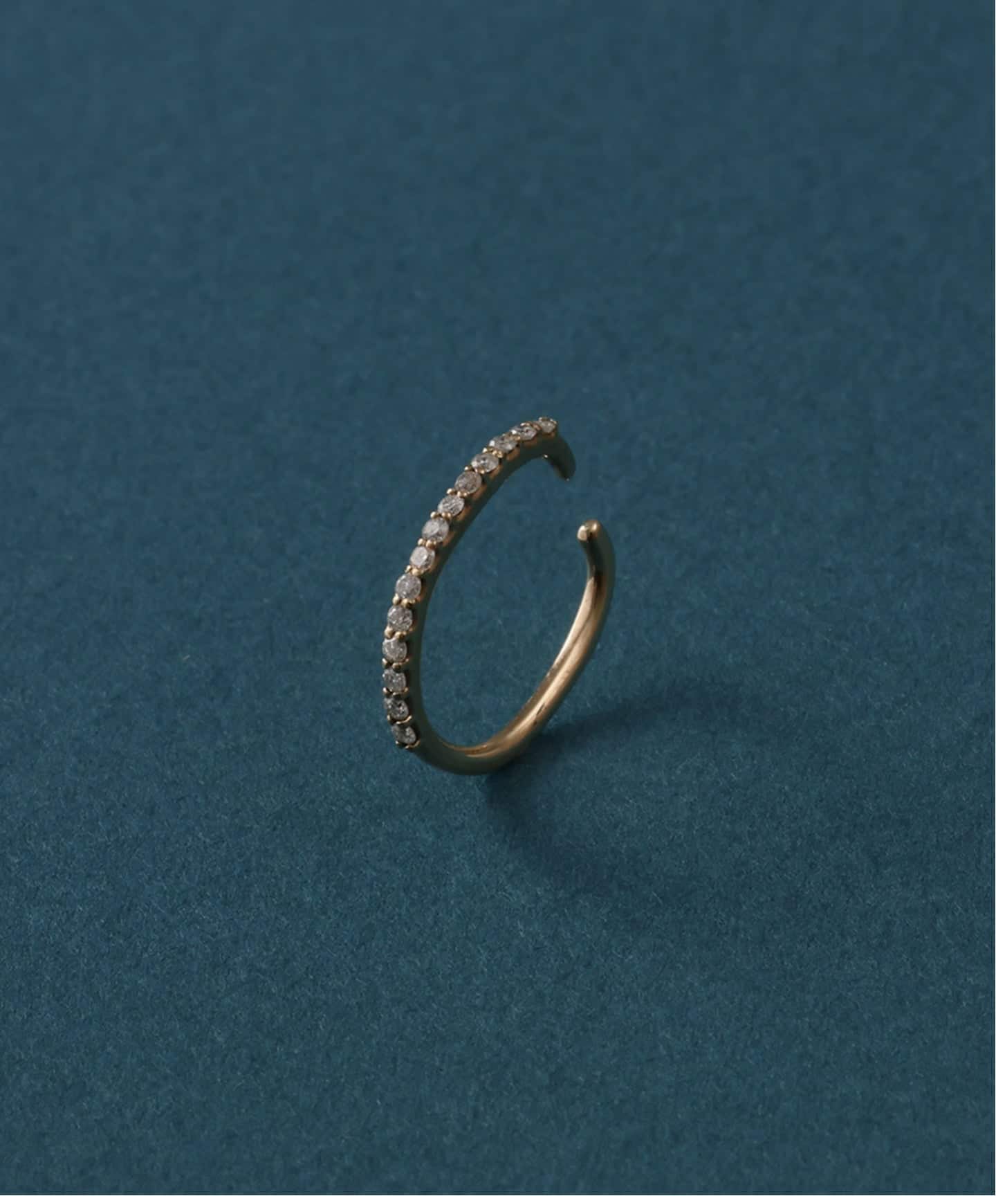 オーバルダイヤエタニティーイヤーカフ K10（片耳）（イヤーカフ