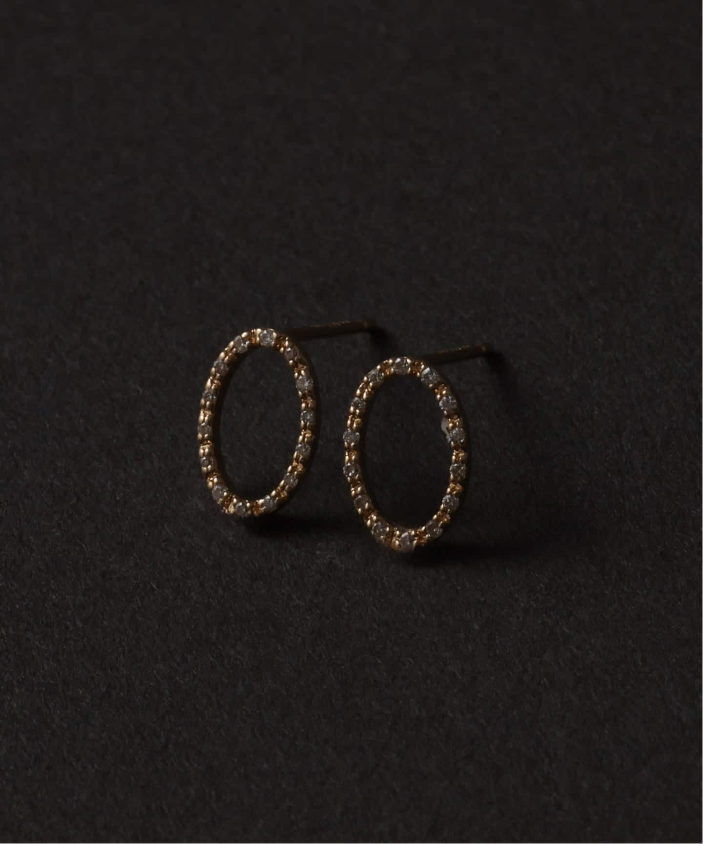 オーバルダイヤピアス（片耳）K10 オーバルダイヤピアス K10（両耳）（ピアス（両耳用））｜Lilas（リラ
