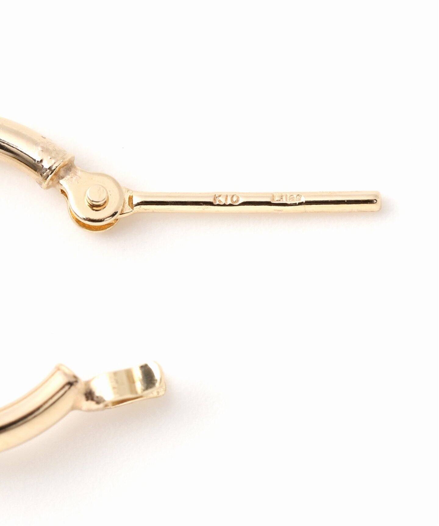 Lilas リラ パールフープピアスM K10 WEB限定》パールフープピアスM K10（両耳）（ピアス（両耳用