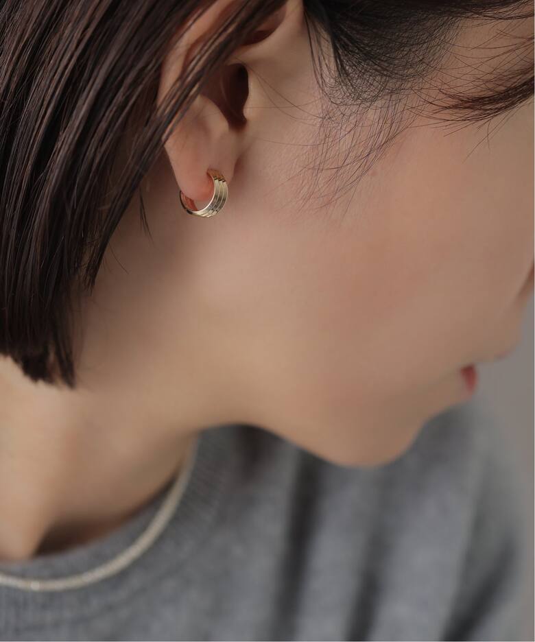 ダブルV線フープピアス K10（両耳）（ピアス（両耳用））｜Lilas（リラ 