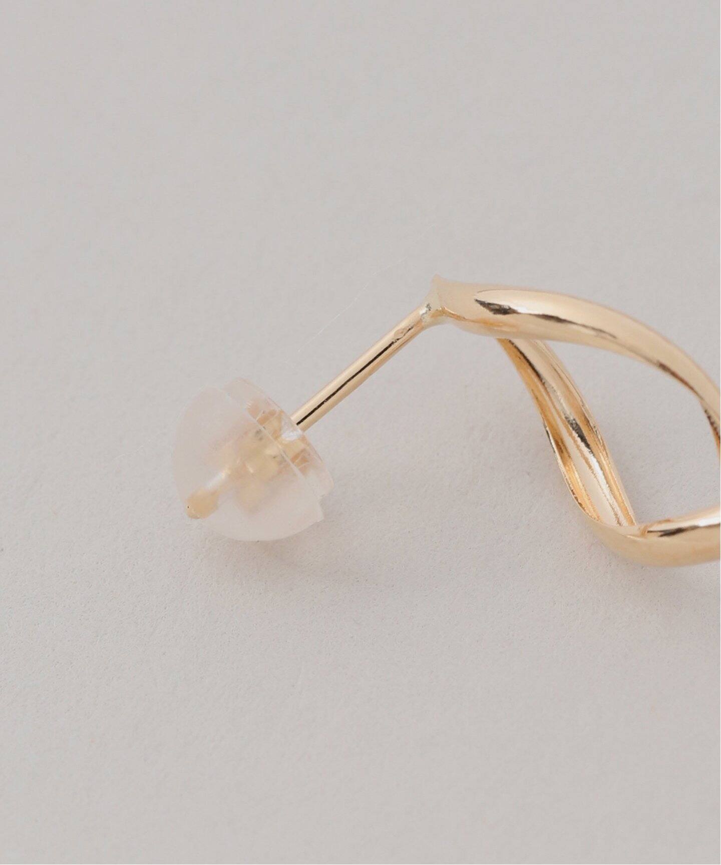 【*や様 美品 K18 ツイストピアス K18 ツイスト ピアス フープピアス K18ゴールド 18k 18金 地金