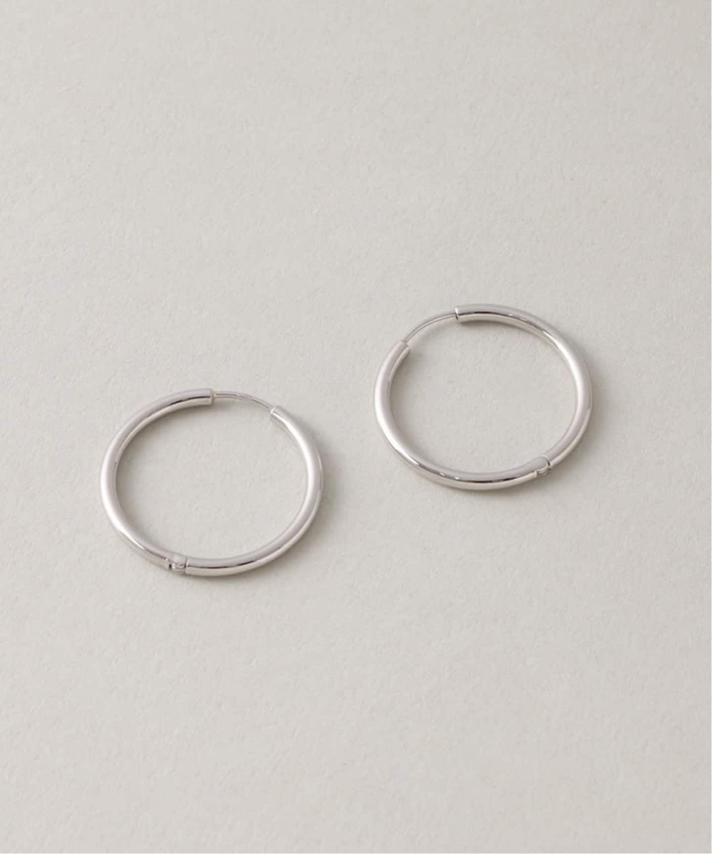WEB限定》ハーフオープンフープピアスL PT(両耳)（ピアス（両耳用
