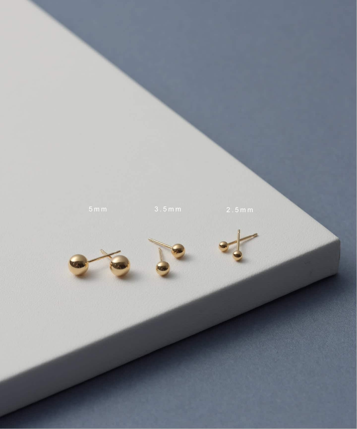 5mmボールピアス K18（両耳）（ピアス（両耳用））｜Lilas（リラ）の