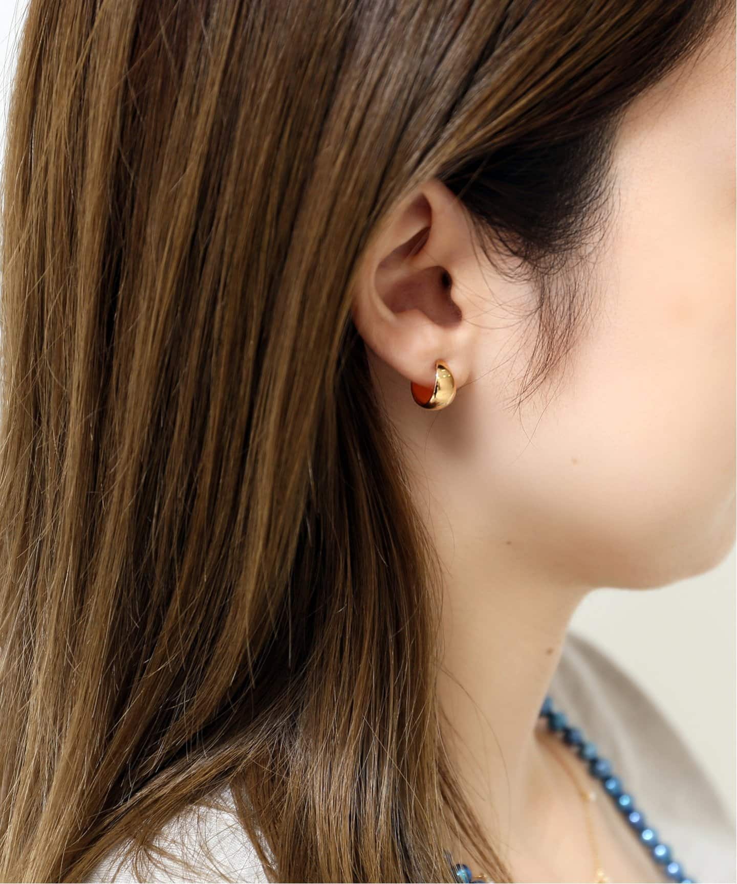 高評価のクリスマスプレゼント 予約》三日月フープピアス K10（両耳）（ピアス（両耳用 アクセサリー