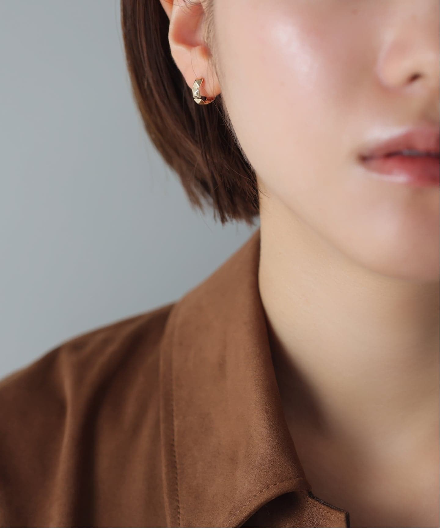 Lilas（リラ）　ゴールド フープピアス リラ Lilas 1ピースダイヤテクスチャーフープピアス K18（両耳