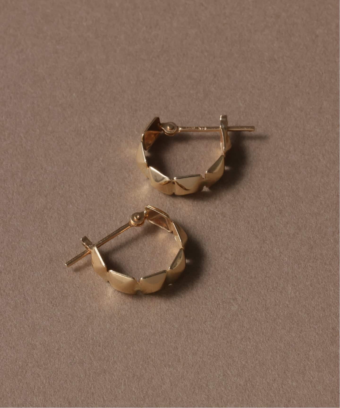 スタッズフープピアス K10（両耳）（ピアス（両耳用））｜Lilas（リラ